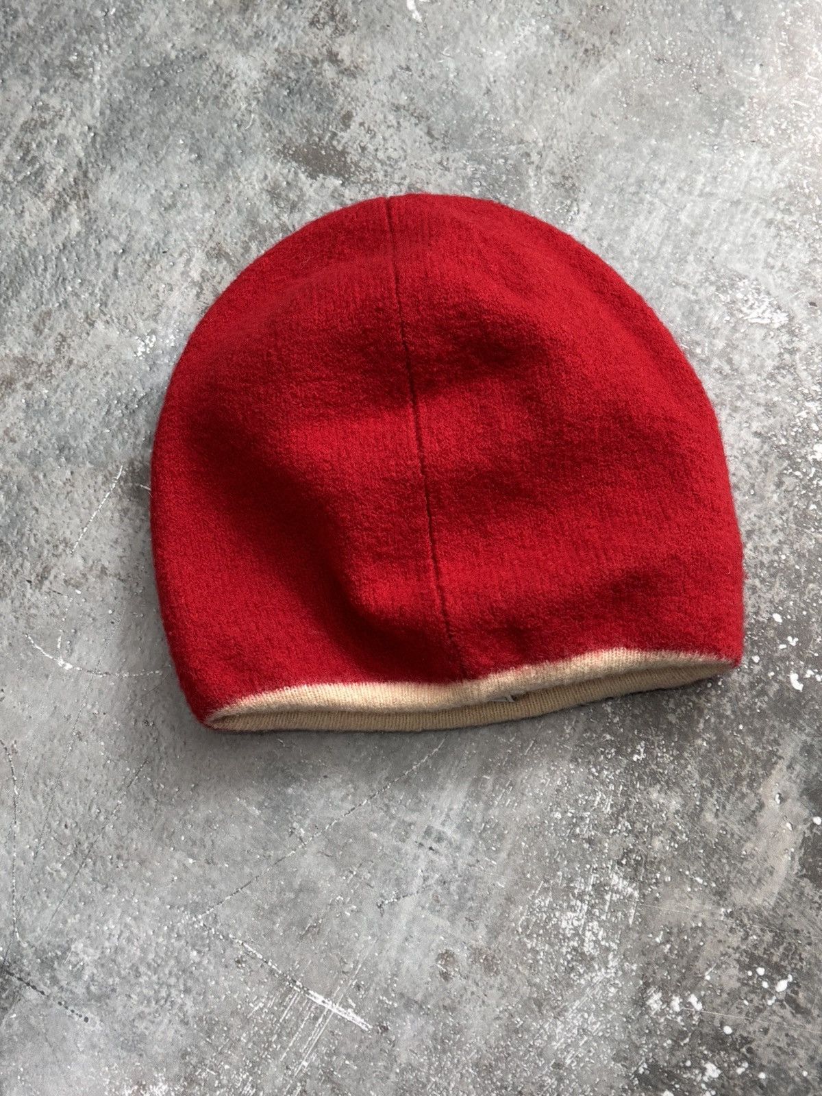 Number (N)ine Number Nine Touch Me Im Sick 03’ Balloon Beanie. Red Size ONE SIZE - 2 Thumbnail