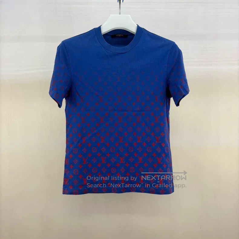 Louis Vuitton Louis Vuitton Red and blue gradient full print short sleev Size US XS / EU 42 / 0 - 1 Thumbnail