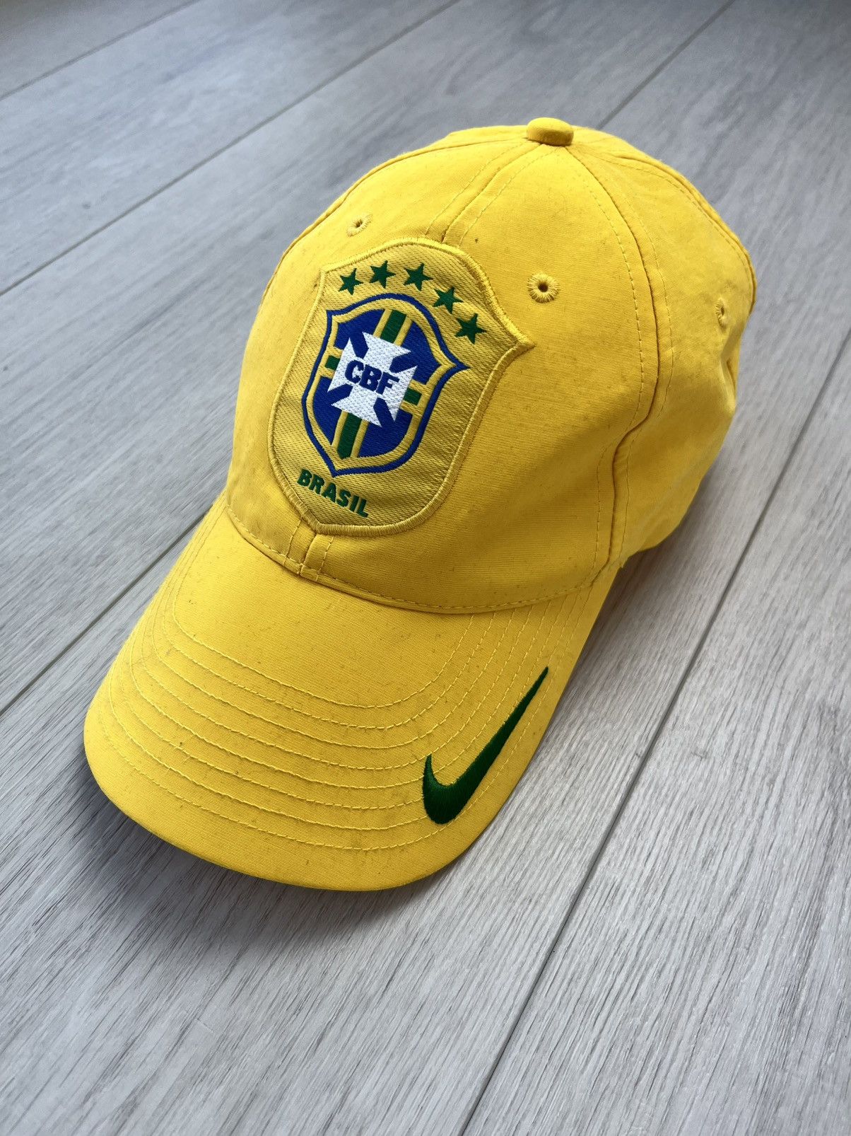 Nike × Vintage Vintage Nike Brazil Cap Soccer Blokecore Football Y2K 90s Size ONE SIZE - 1 Thumbnail