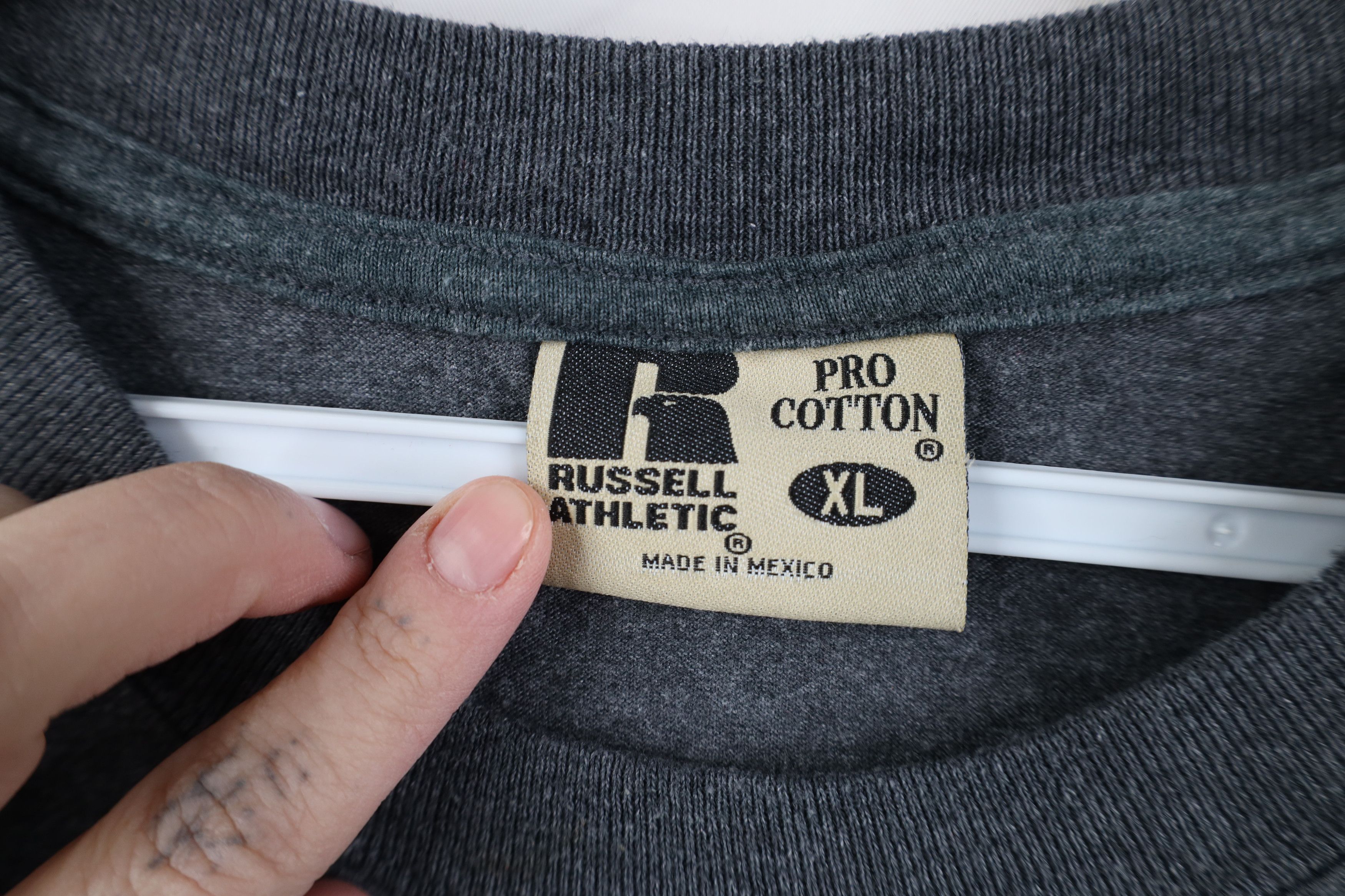 Russell Athletic Vintage 90s Y2K Russell Athletic Short Sleeve T-Shirt Gray Size US XL / EU 56 / 4 - 6 Thumbnail