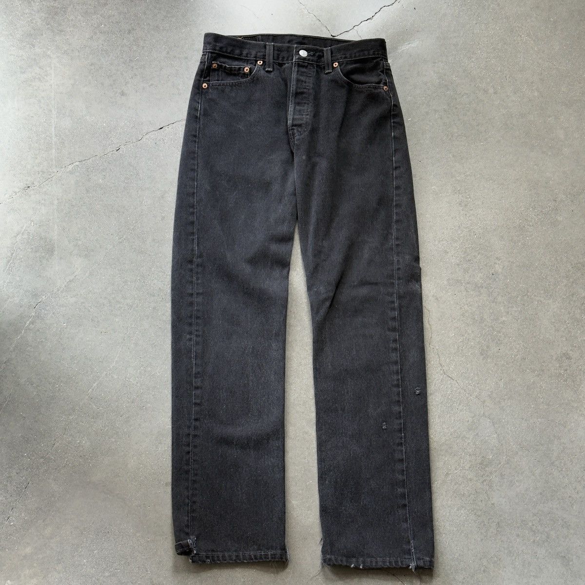 Levi's Vintage 1998 Levi 501 Size US 30 / EU 46 - 1 Thumbnail