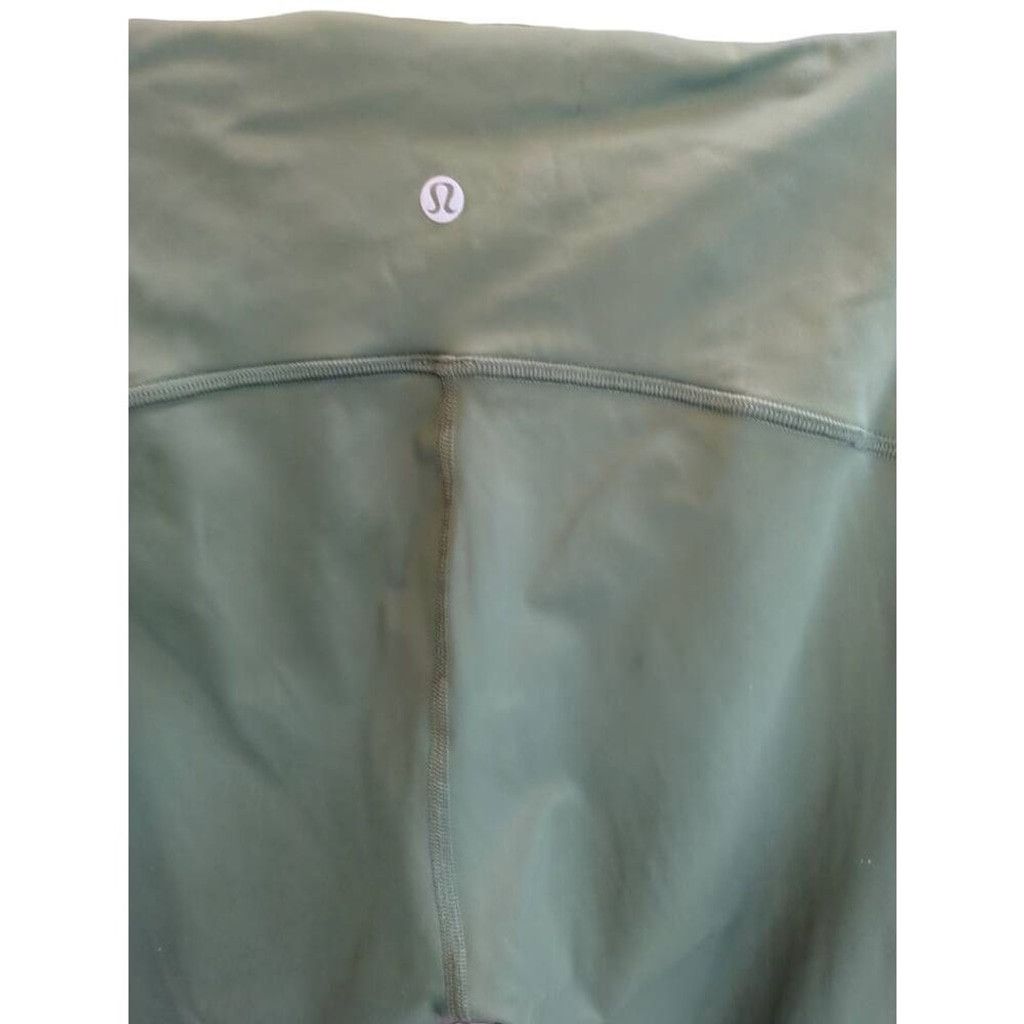 Lululemon Lululemon Size 10 Uncovered Strength HighRise Crop Legging Size 32" / US 10 / IT 46 - 5 Thumbnail