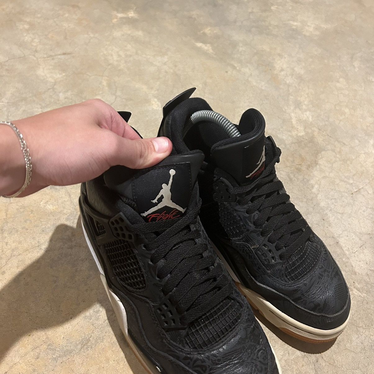 Jordan Brand Air Jordan 4 Retro Laser Black Gum 2019 US 7.5 Size US 7.5 / EU 40-41 - 7 Thumbnail