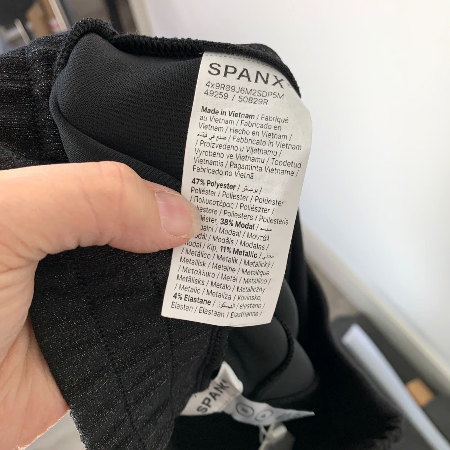 Spanx Spanx Black Wide-Leg Gold Shimmer Career Pants Size Small NWT Women's Dress Pants Wool Blend Style Breathable Stretch NWT Size 28" / US 6 / IT 42 - 5 Thumbnail