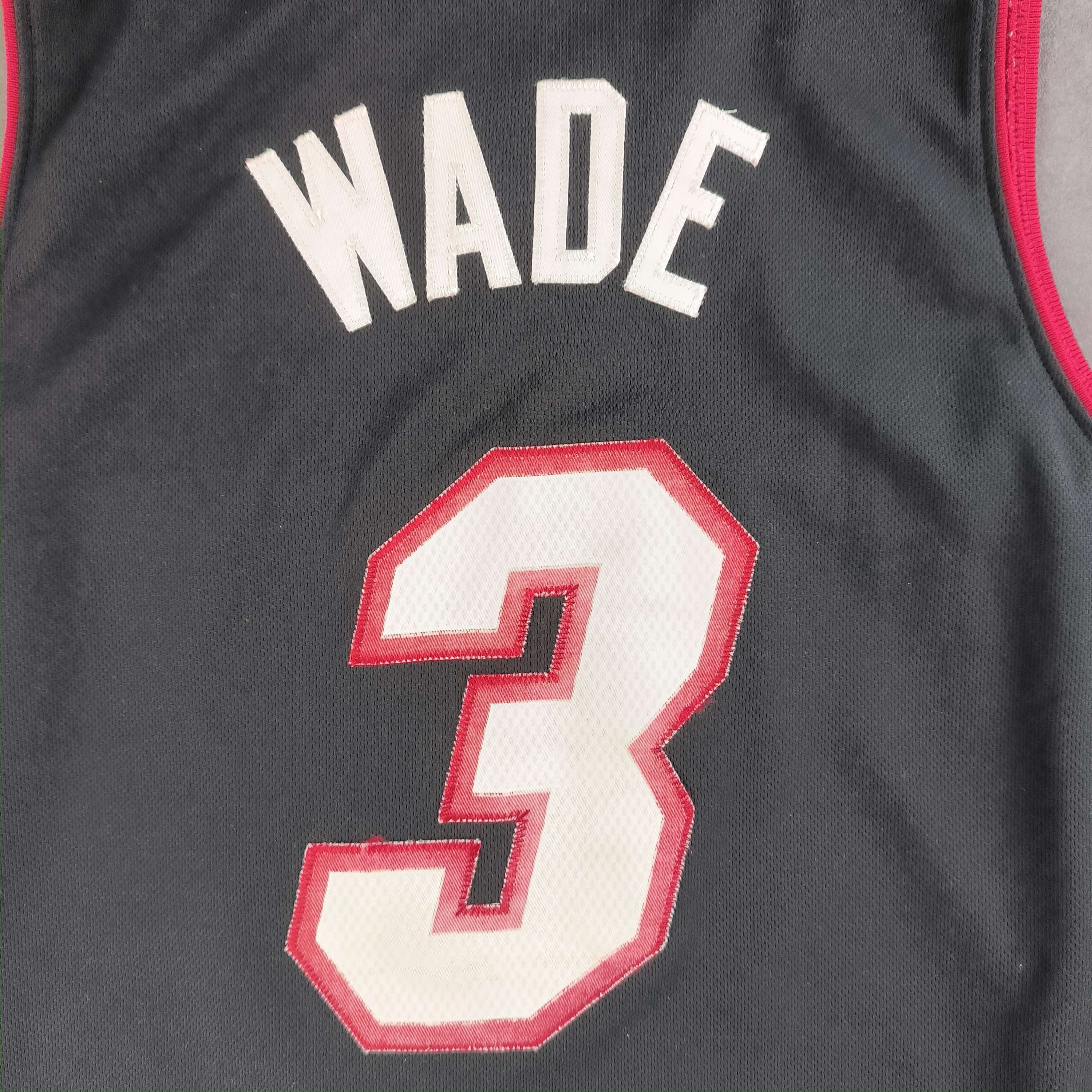 Adidas Miami Heat Dwyane Wade Adidas Swingman NBA jersey size M Size US M / EU 48-50 / 2 - 7 Thumbnail