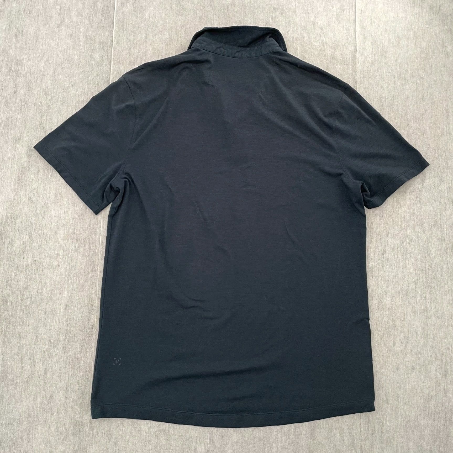 Lululemon Lululemon Shirt Mens Large Blue Tech Polo Short Sleeve Solid Logo Active Breathable Size US L / EU 52-54 / 3 - 2 Thumbnail