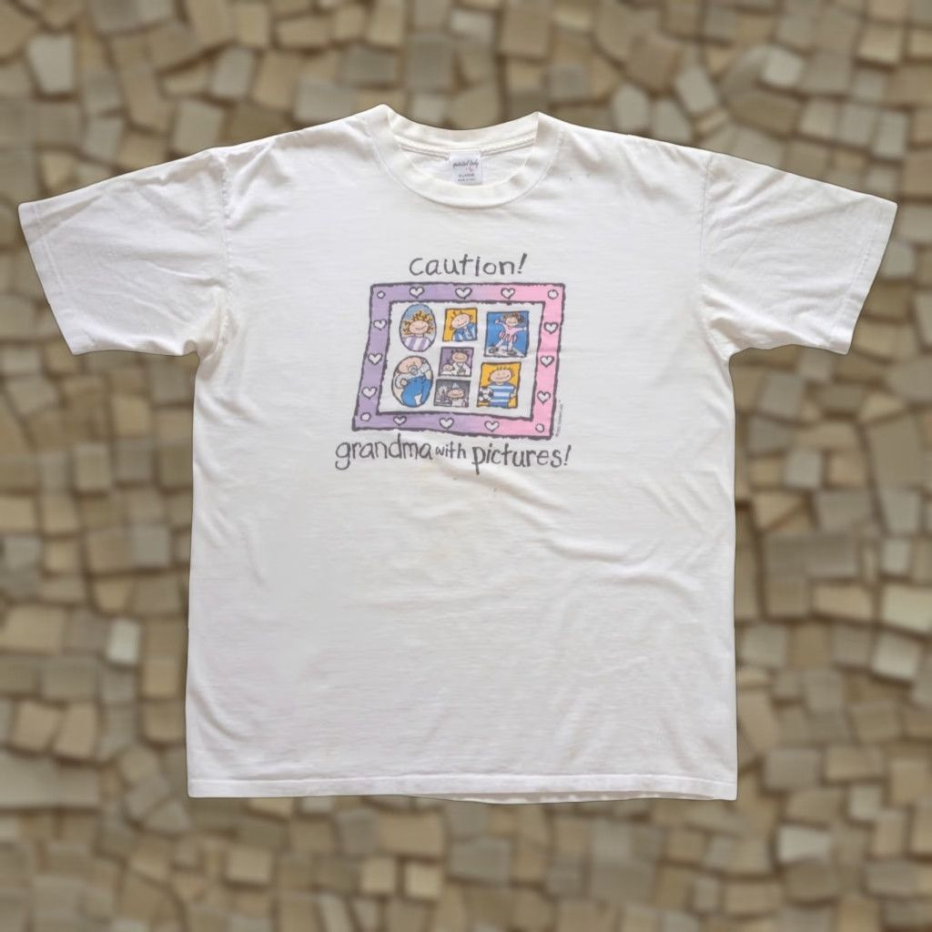 Vintage VINTAGE PAINTED LADY T-Shirt Graphic 90s Funny Grandma With Pictures USA Made Men XL White Short Sleeve Crew Neck Size US XL / EU 56 / 4 - 1 Thumbnail