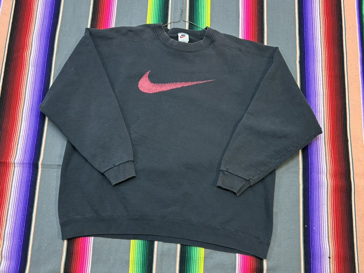 Nike 90’s Nike Embroidered Swoosh Graphic sweatshirt sz XL Size US XL / EU 56 / 4 - 1 Thumbnail