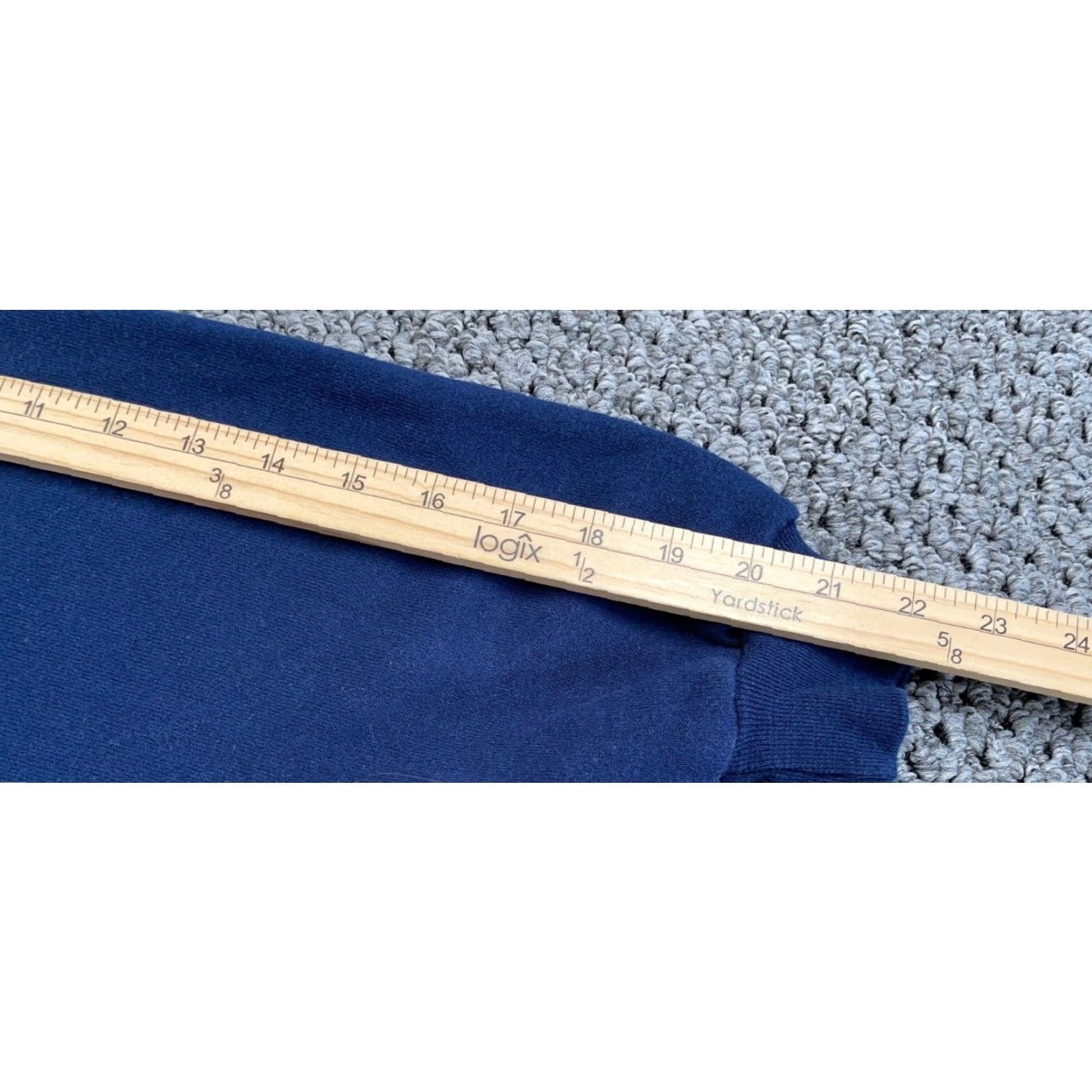 Russell Athletic Russell Athletic Solid Blank Crewneck Sweatshirt Adult XL Dark Blue 50/50 Size US XL / EU 56 / 4 - 7 Thumbnail