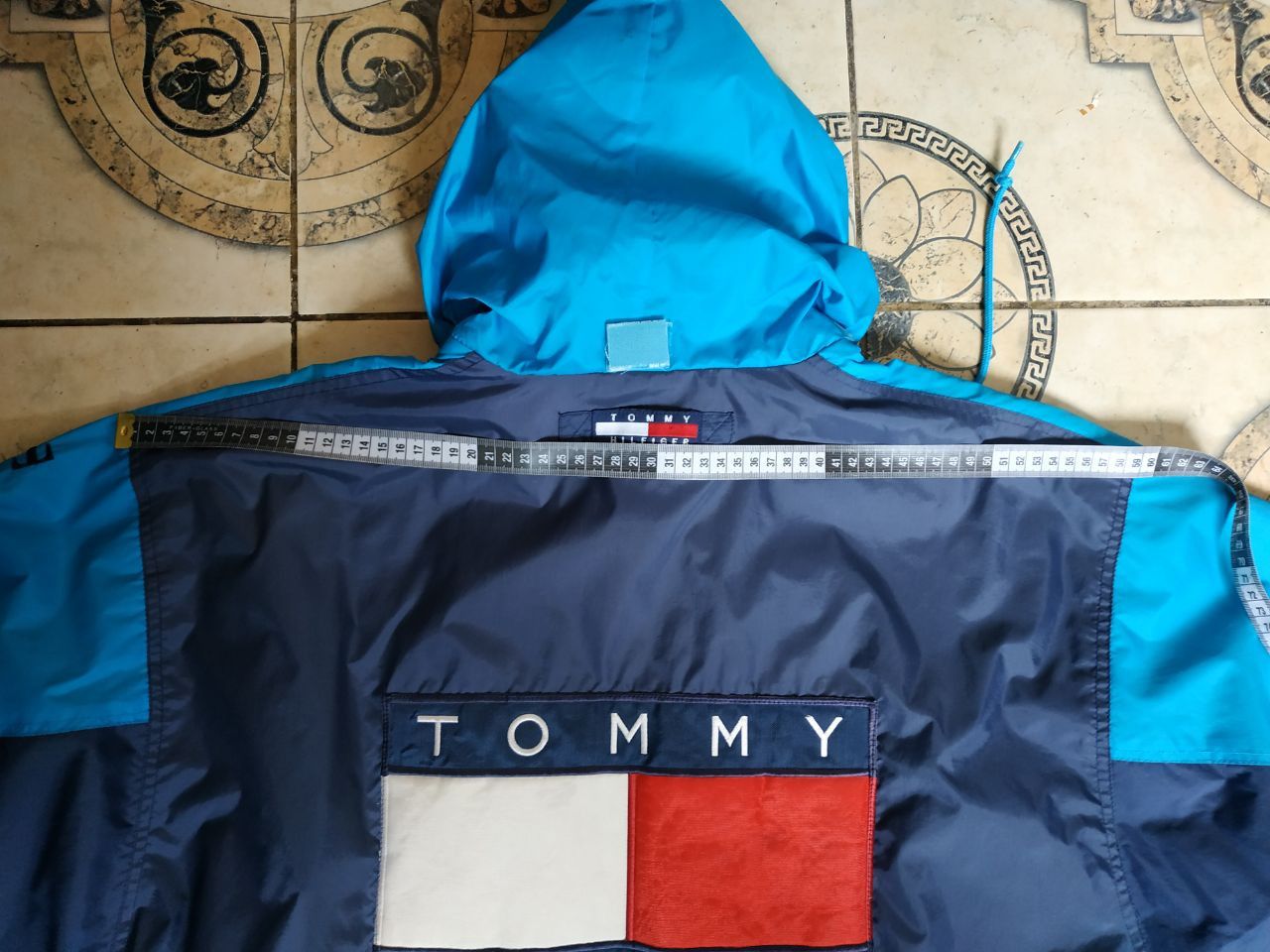 Tommy Hilfiger Vintage 90s Tommy Hilfiger Sailing Gear Big Flag Jacket Size US M / EU 48-50 / 2 - 20 Thumbnail