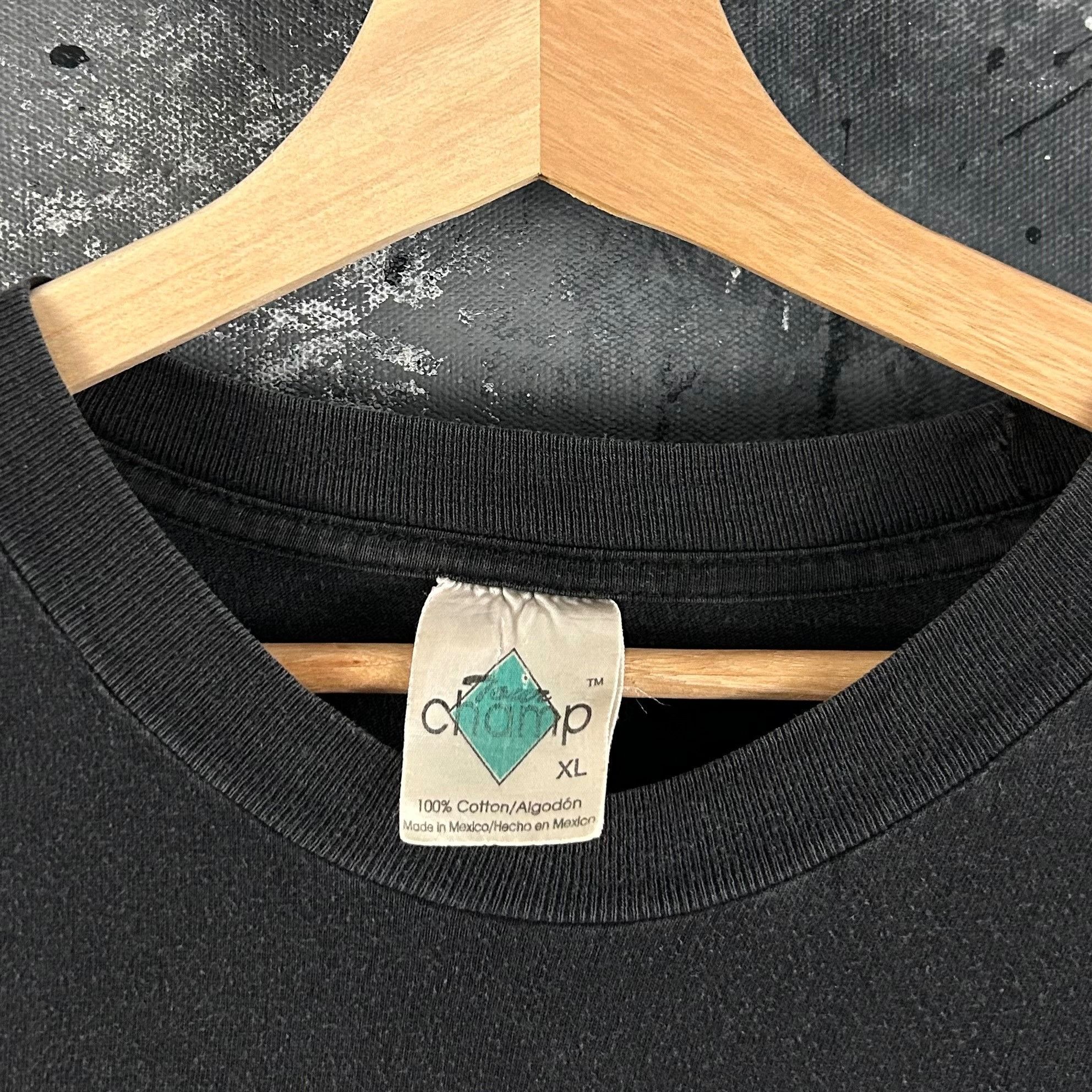 Warner Bros Vintage 90’s Tasmanian Devil surf shirt Size US XL / EU 56 / 4 - 3 Thumbnail