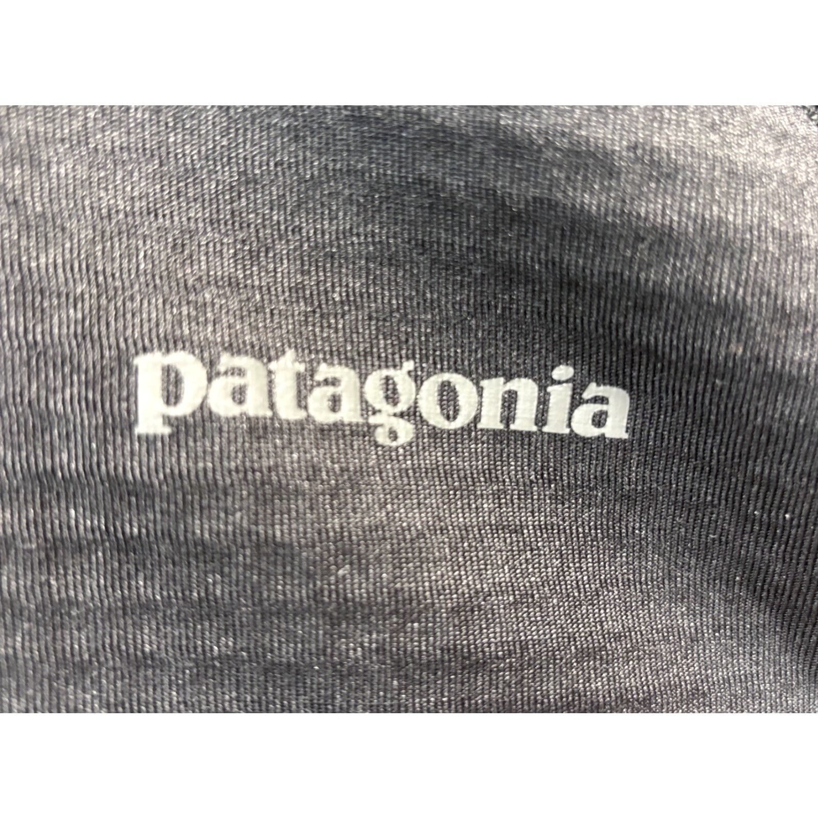 Patagonia Patagonia R1 Black 1/4 Zip Pullover Mens Regular XL Size Football Waffle Texture Logo Zipper Patagona? Size US XL / EU 56 / 4 - 3 Thumbnail