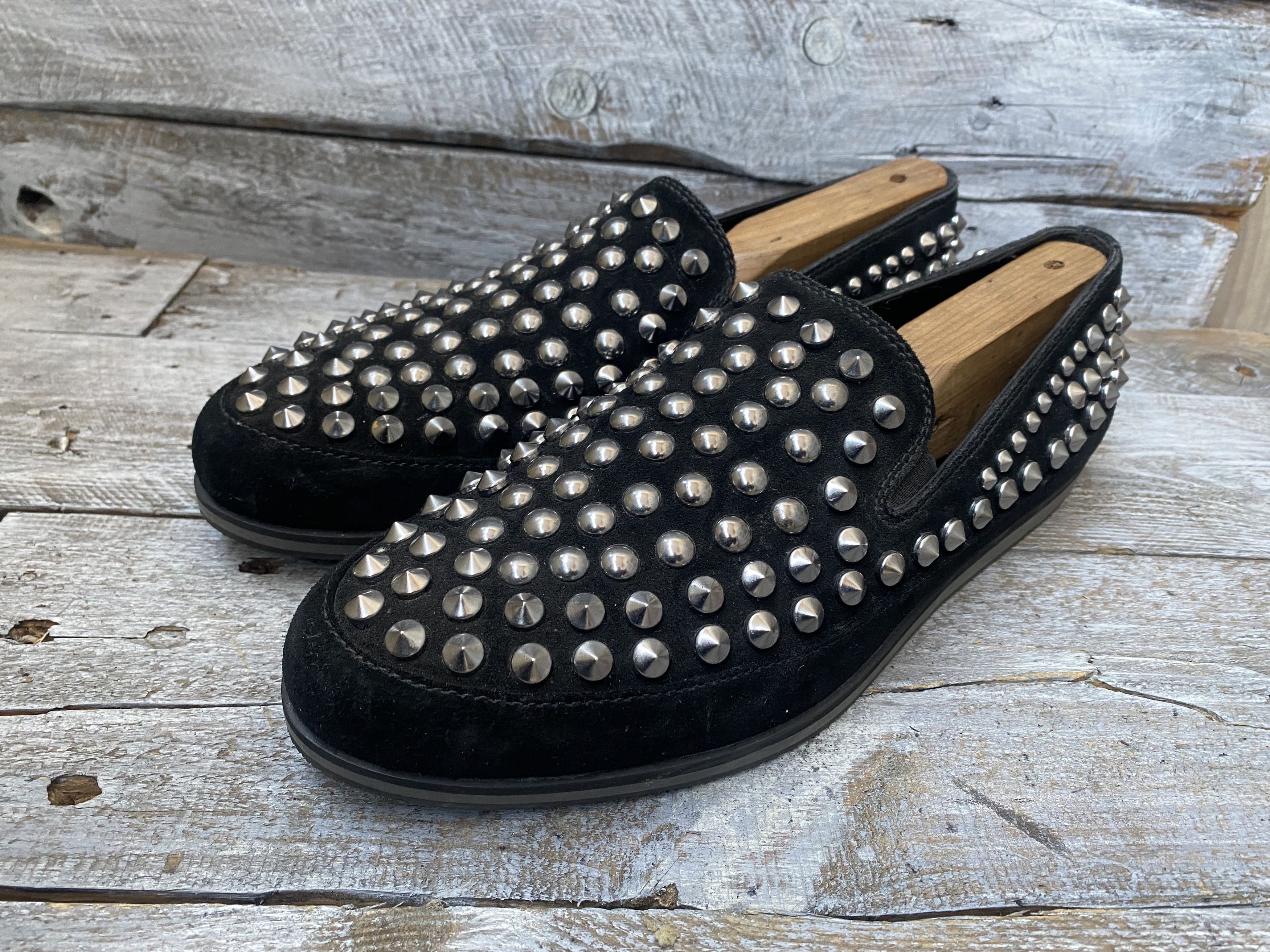 Prada Prada studded,spiked slip on leather shoes Size US 8 / EU 41 - 3 Thumbnail