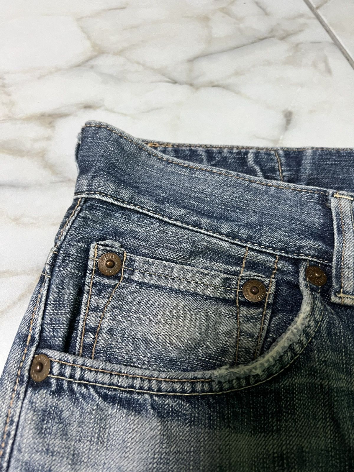 Edwin × If Six Was Nine × Japanese Brand VINTAGE EDWIN 503 BLUE TRIP DISTRESS JEAN Size US 31 - 9 Thumbnail