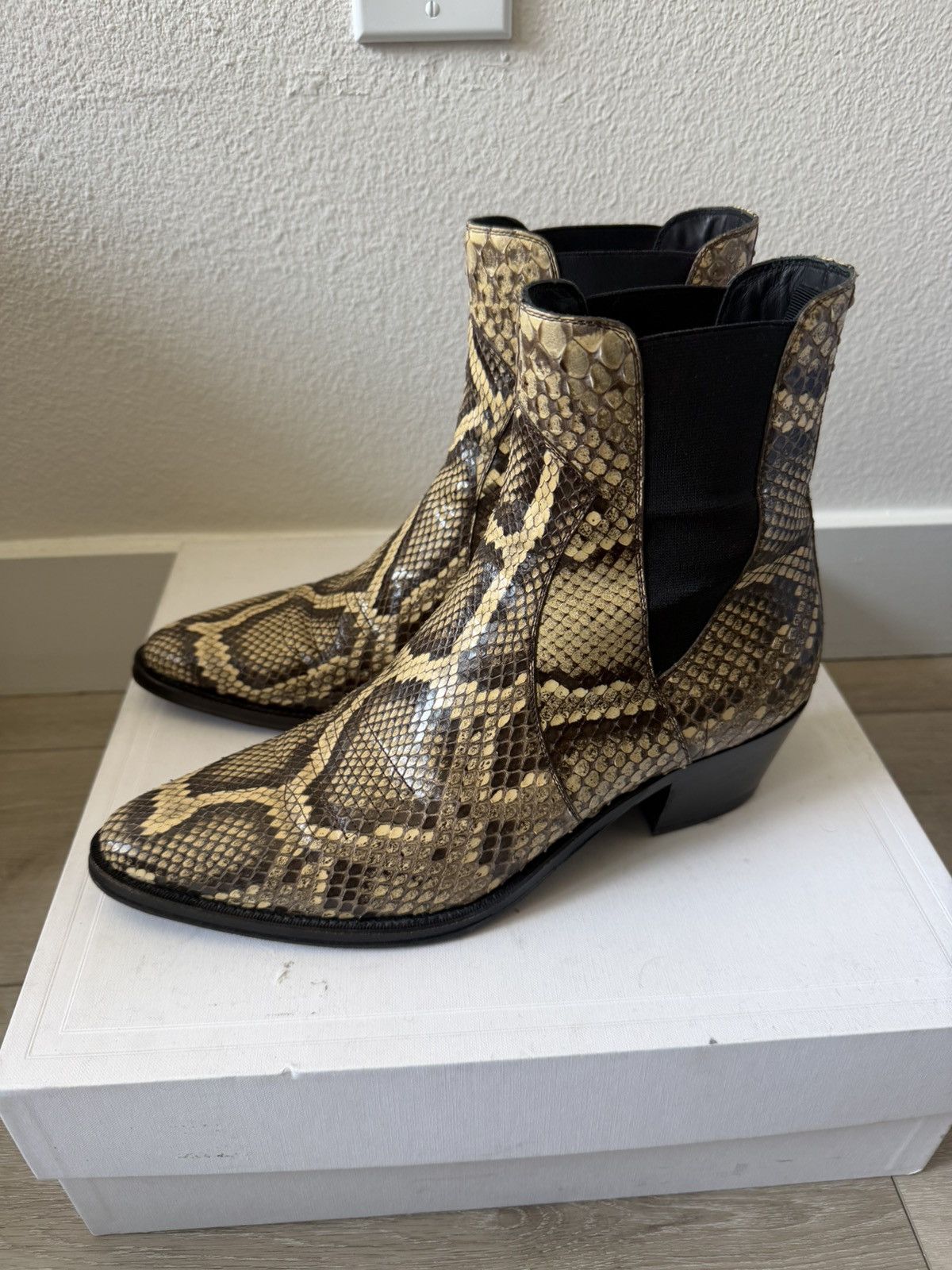 Celine Python Camargue Shiny Western Chelsea Boots 42 Size US 9 / EU 42 - 3 Thumbnail