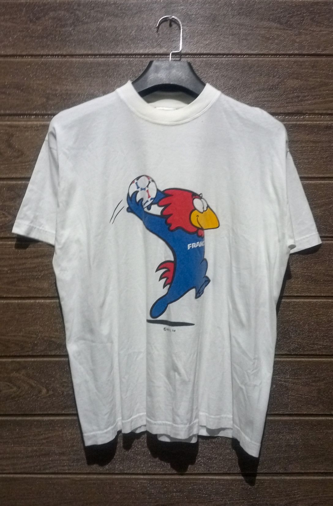 Vintage Vintage '90s Fifa World Cup France 98 Mascot Tee Very Rare Size US M / EU 48-50 / 2 - 1 Thumbnail