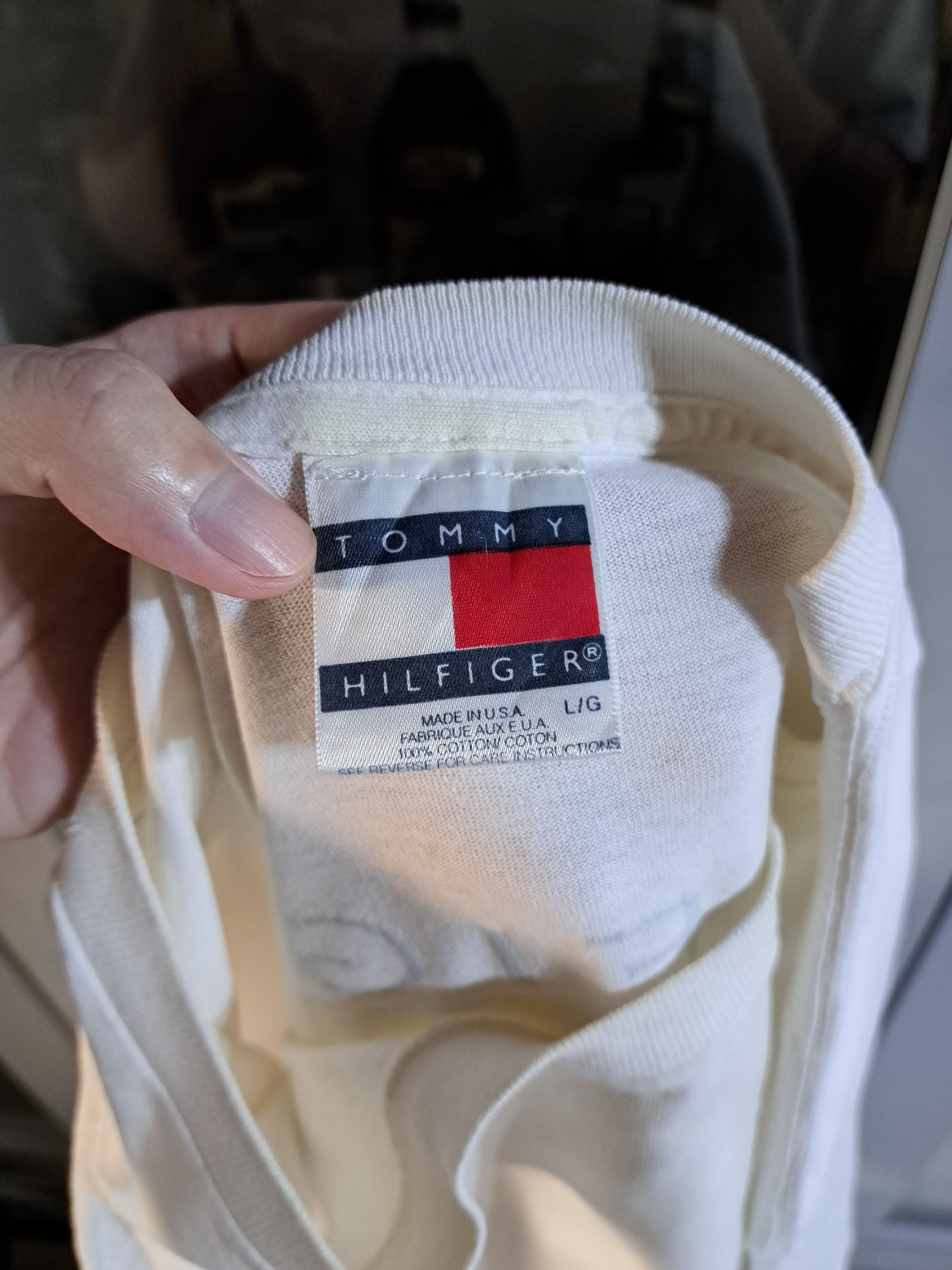 Tommy Hilfiger Vintage 90s Tommy Hilfiger Sailing Gear T-Shirt Size US L / EU 52-54 / 3 - 5 Thumbnail