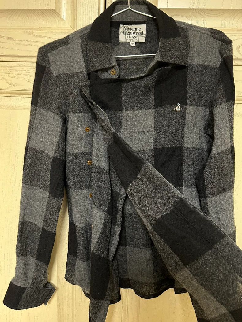 Vivienne Westwood Vivienne Westwood Gray and Black Plaid Shirt Jacket Size US S / EU 44-46 / 1 - 3 Thumbnail