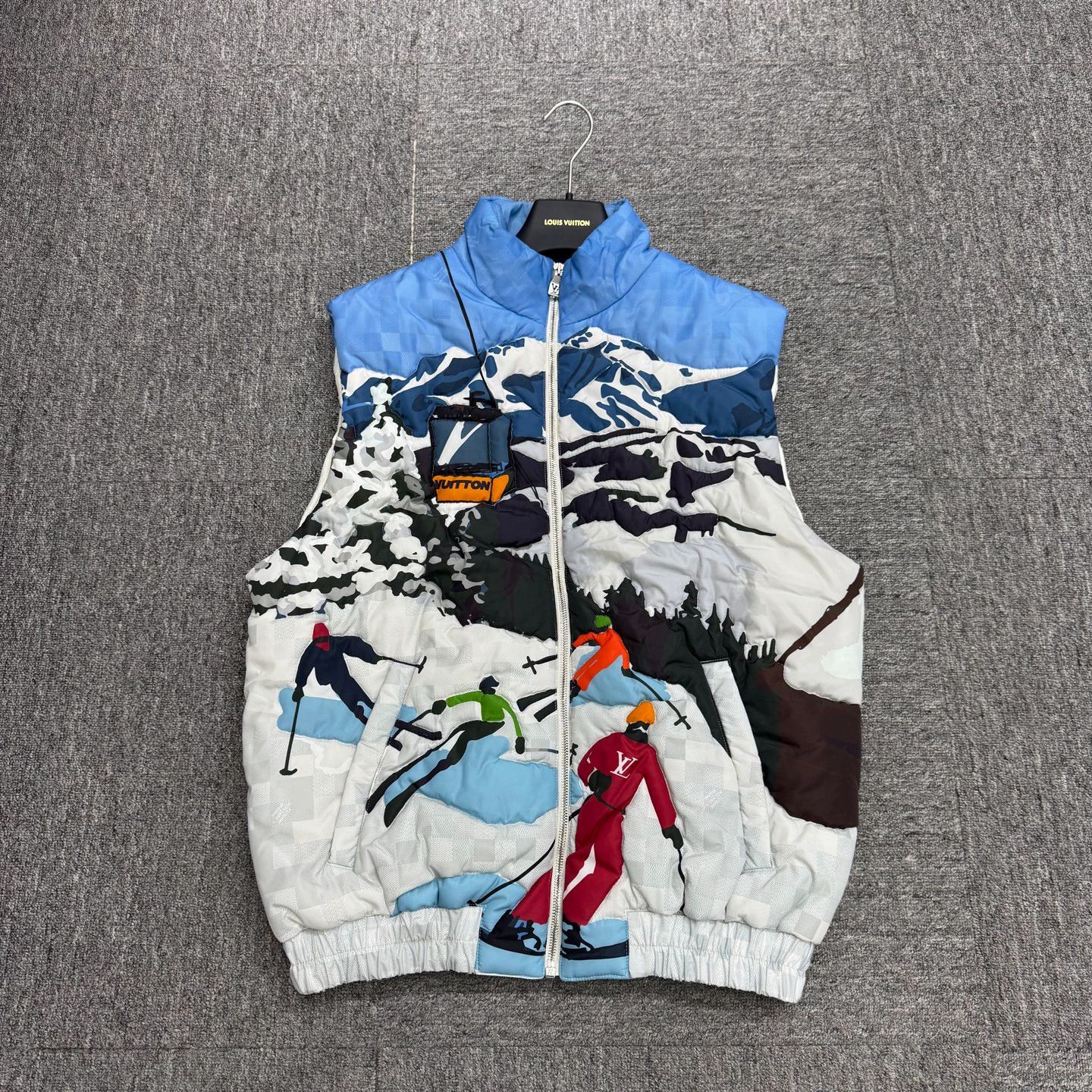 Louis Vuitton LV FW25 Ski Vest Size US L / EU 52-54 / 3 - 1 Thumbnail