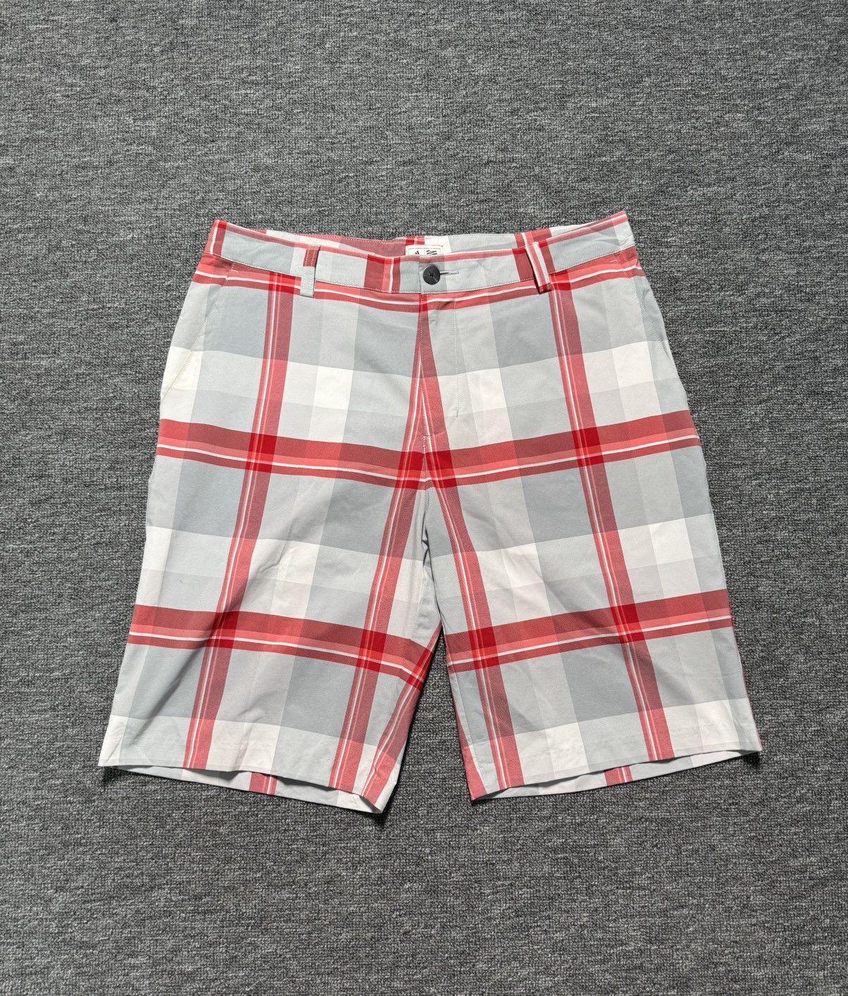 Adidas Adidas Golf Plaid Shorts Men's Size 32 Red Grey White Casual Size US 32 / EU 48 - 1 Thumbnail