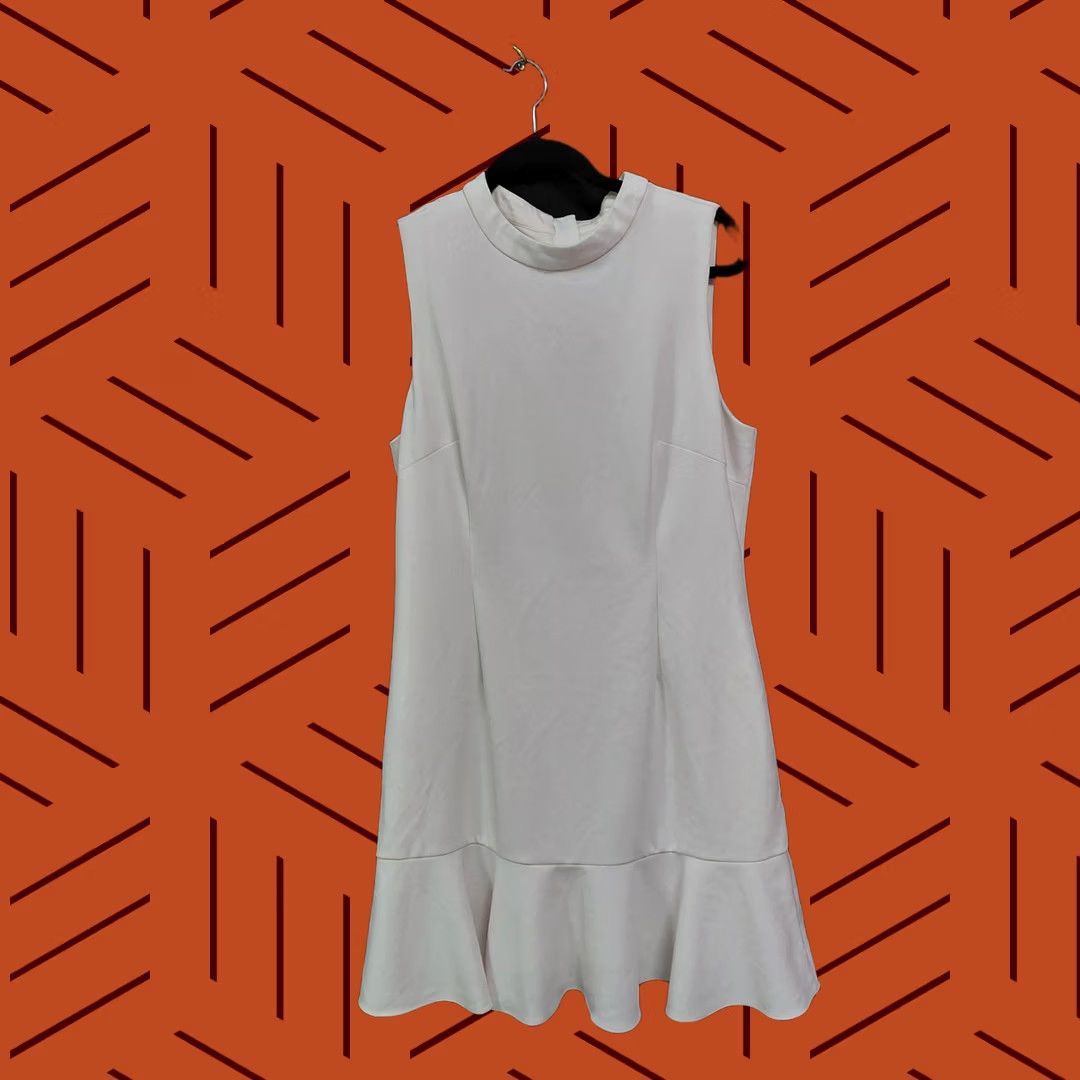 Saks Fifth Avenue Saks Fifth Avenue White Sleeveless Dress Shift Knee Length Women Size 14 Size XL / US 12-14 / IT 48-50 - 1 Thumbnail