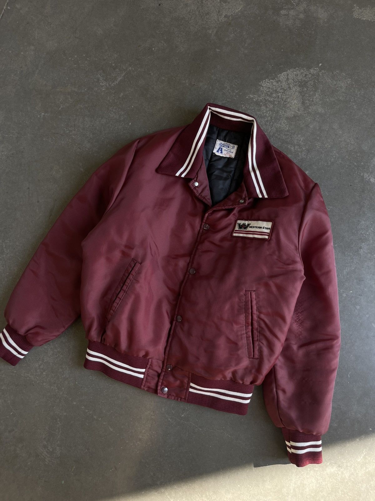 Vintage Avon Sportswear Bomber Size US L / EU 52-54 / 3 - 1 Thumbnail