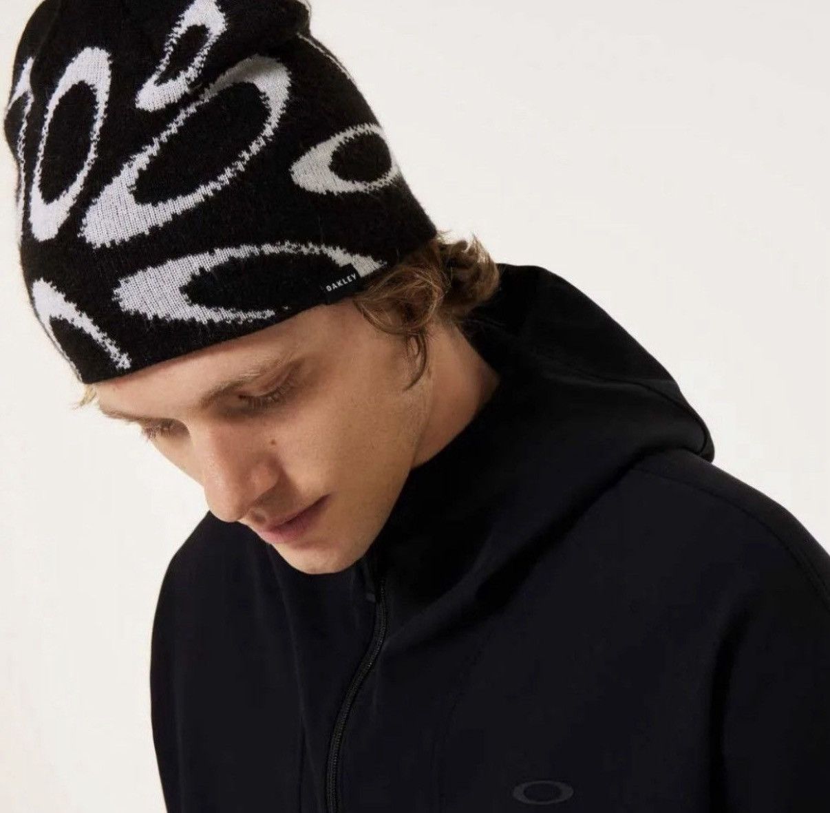 Oakley Oakley Ellipse Graphic Beanie Flame Red Size ONE SIZE - 3 Thumbnail