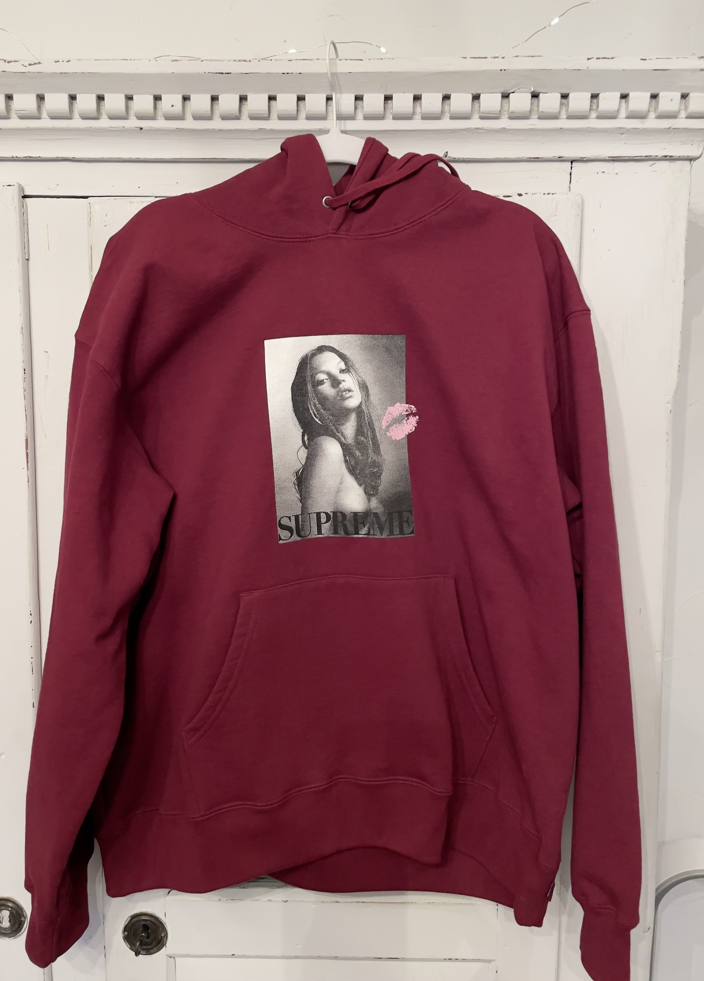 Supreme Kate Moss | Grailed