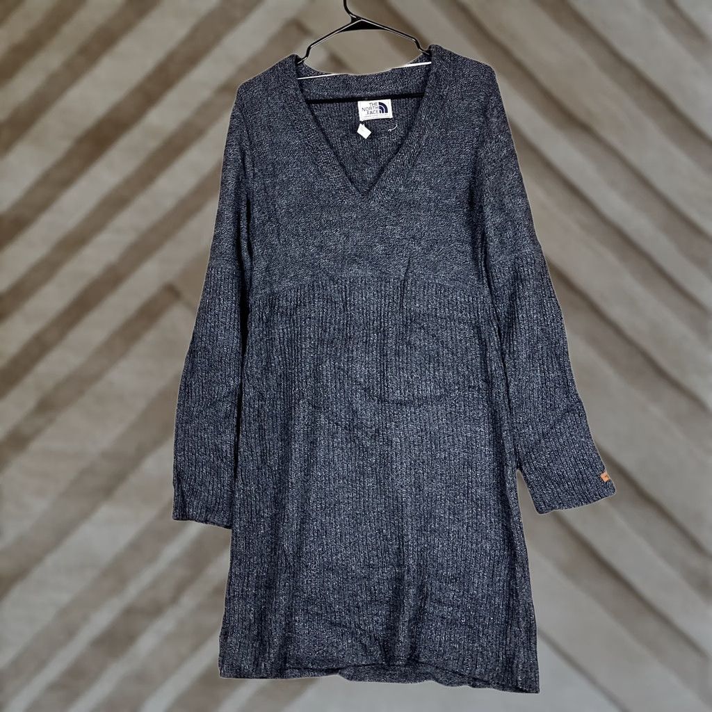 The North Face The North Face Sweater Dress Gray V-Neck Long Sleeve Alpaca Wool M Womens Size M / US 6-8 / IT 42-44 - 1 Thumbnail