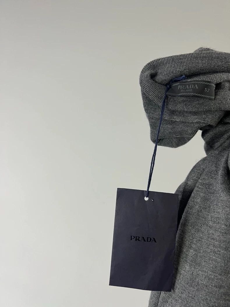 Prada Prada Turtleneck cashmere knitted sweater 2501-Nextarrow Size US L / EU 52-54 / 3 - 5 Thumbnail