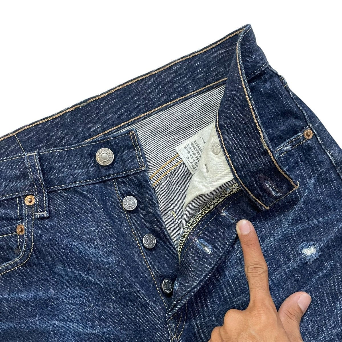 Levi's "Levi's 66501 LVC 1966 501XX Selvedge - Dark Wash" Size US 28 / EU 44 - 8 Thumbnail