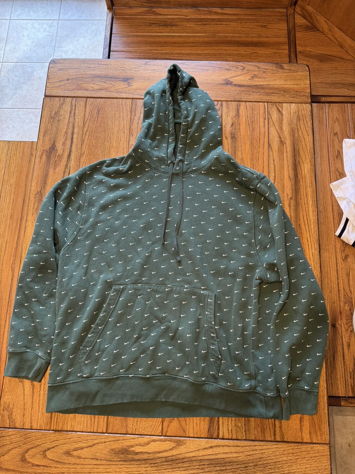 Nike Nike All Over Swoosh Logo Hoodie - Dark Green XXL Size US XXL / EU 58 / 5 - 1 Thumbnail