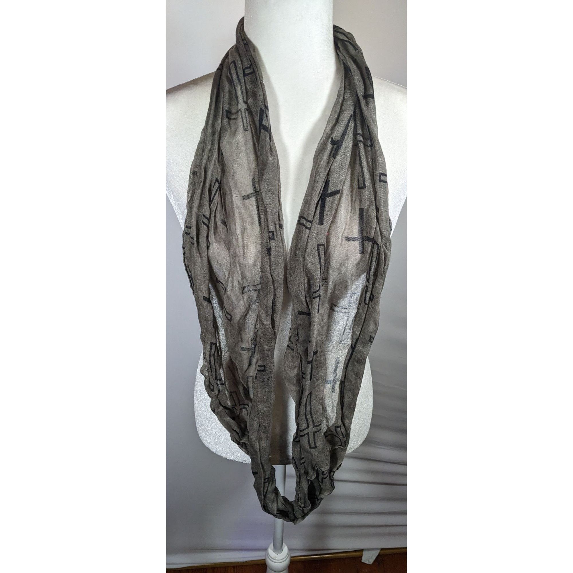 Other Grunge Gothic Grey And Black Cross Print Infinity Scarf Size ONE SIZE - 5 Thumbnail