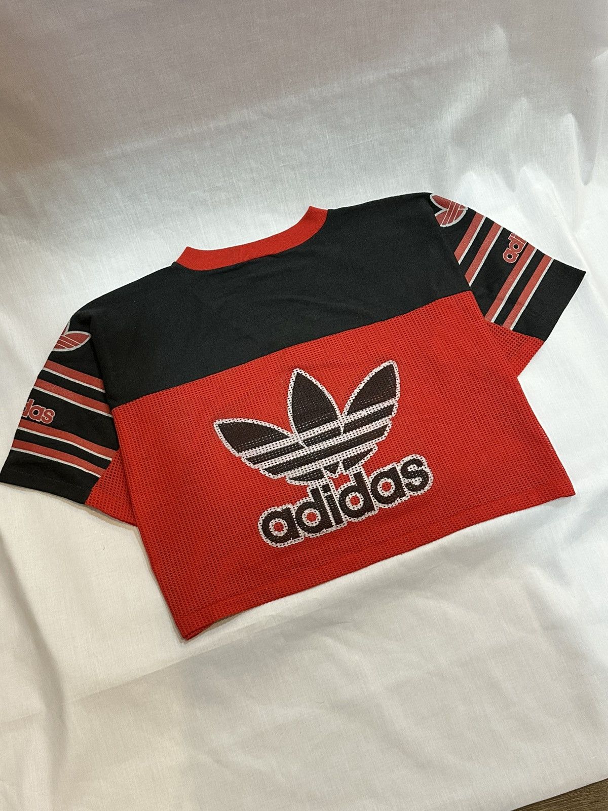 Adidas vintage Adidas 1980s‼️Originals jersey styled as a crop top Size L / US 10 / IT 46 - 4 Thumbnail