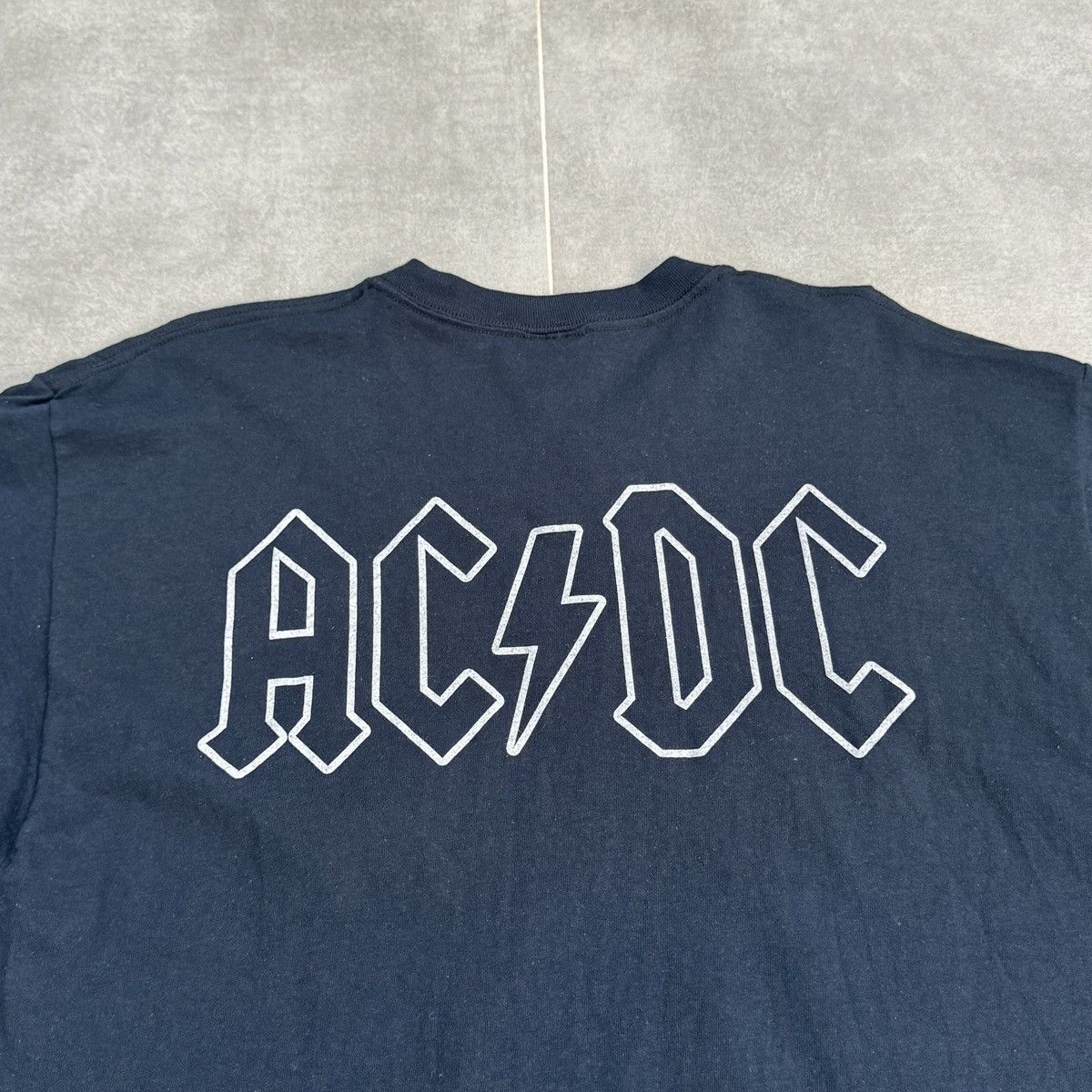 AC/DC Vintage AC/DC Hells Bells Rock Band Tee T-Shirt Size XL Size US XL / EU 56 / 4 - 18 Thumbnail