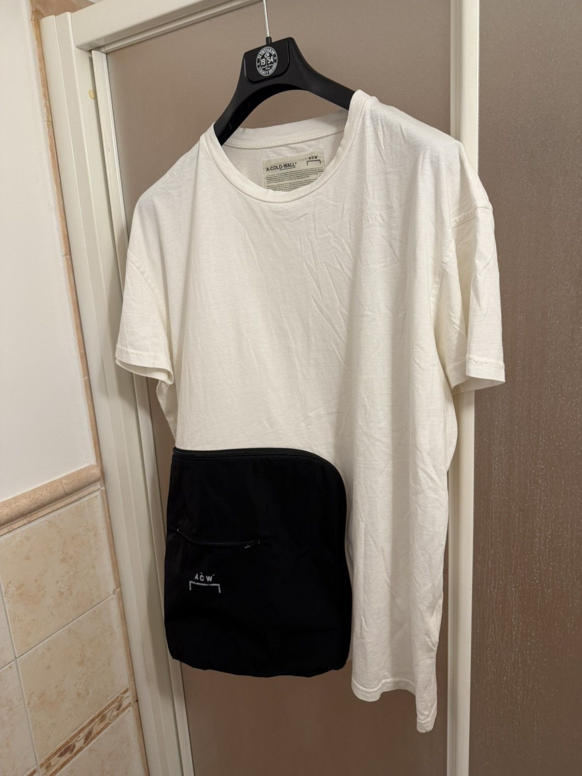 A-COLD-WALL* A-Cold-Wall* Zipper Pocket Short T-Shirt 'White' Size XL Size US XL / EU 56 / 4 - 6 Thumbnail