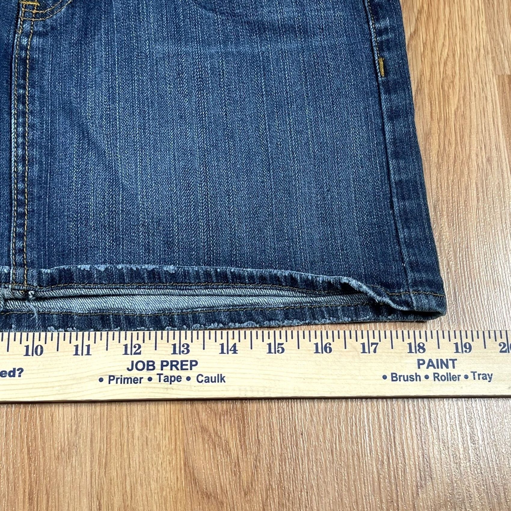 Old Navy Old Navy Clothing Co. Skirt Women’s Size 6 Jeans Mini Stretch Blue Size 28" / US 6 / IT 42 - 6 Thumbnail
