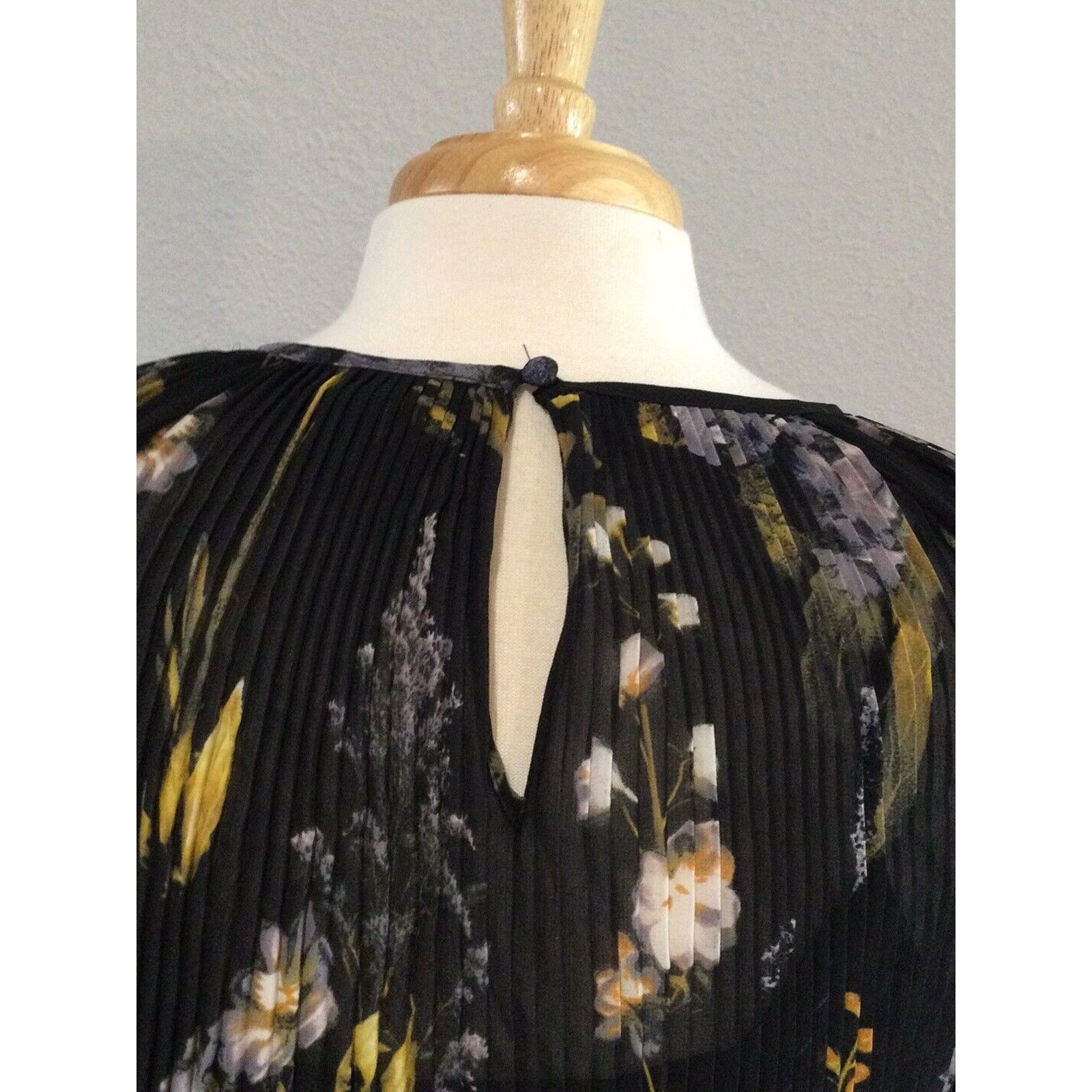 Other A New Day Floral Sheer Overlay w/Tank Underneath Top M Size M / US 6-8 / IT 42-44 - 10 Thumbnail