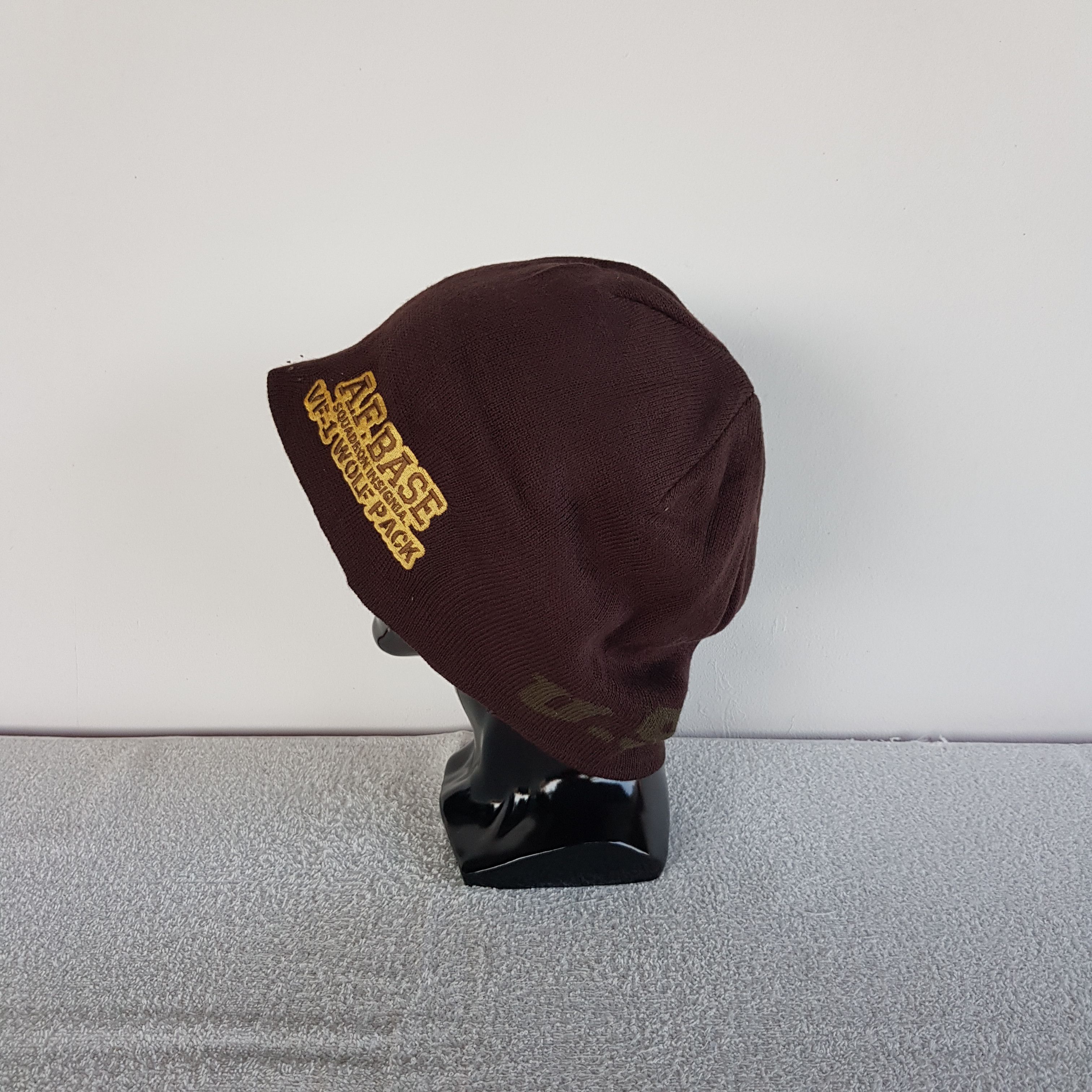 Vintage Military Beanie Snow Caps AF Base Squadron Insignia Hats Size ONE SIZE - 4 Thumbnail