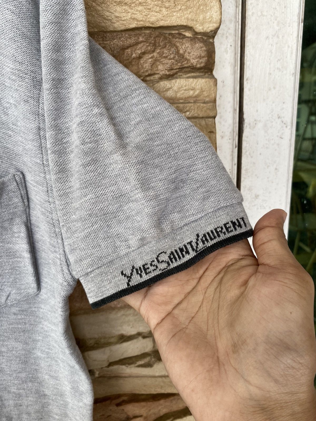 Yves Saint Laurent Yves Saint Laurent Grey Logo Collar Polo Size US S / EU 44-46 / 1 - 3 Thumbnail