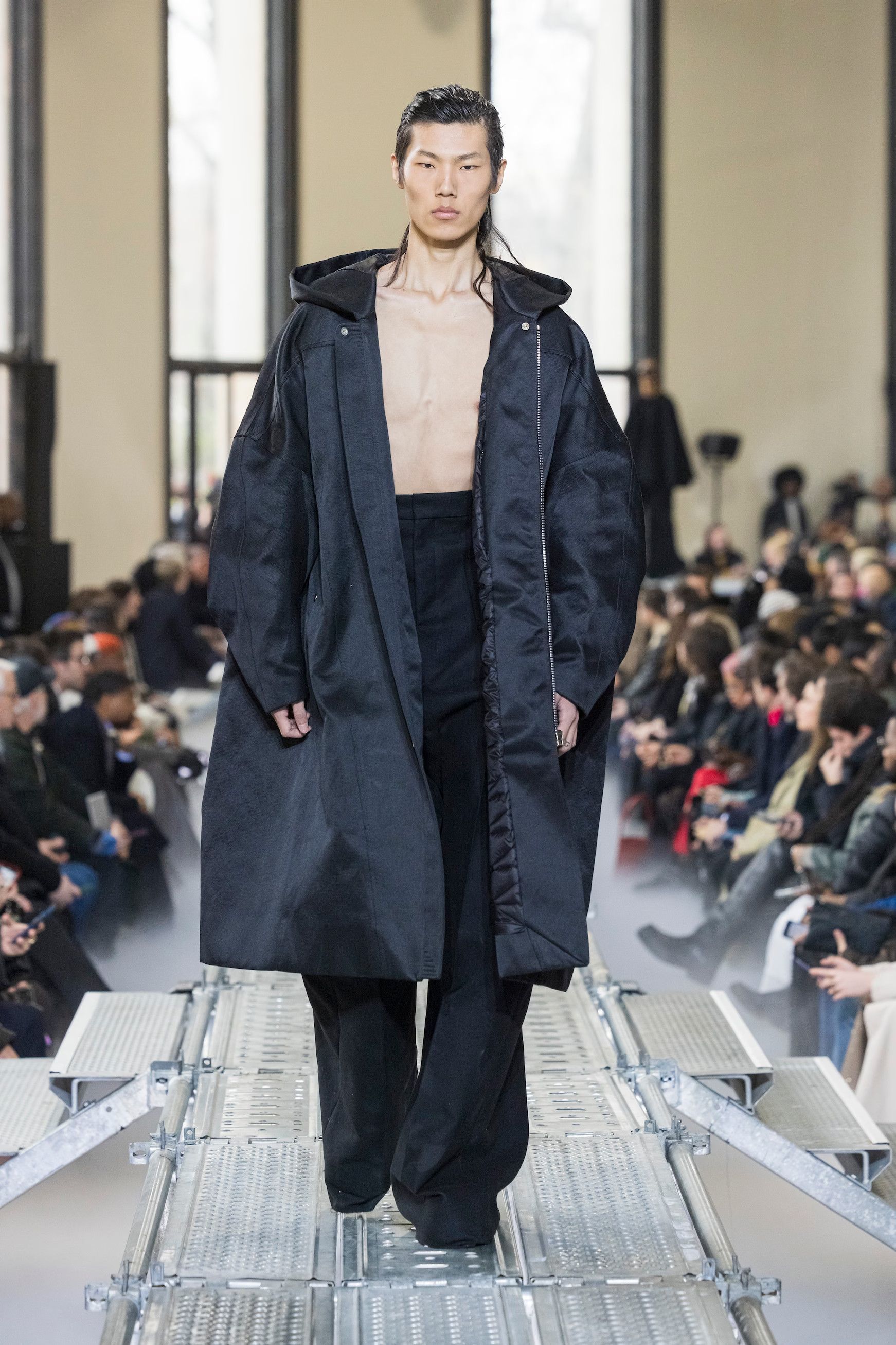 Rick Owens BNWT Black Jumbo Peter Coat Size US M / EU 48-50 / 2 - 1 Thumbnail