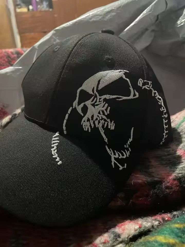 Japanese Brand Skull Pattern Embroidery Baseball Caps Size ONE SIZE - 2 Thumbnail
