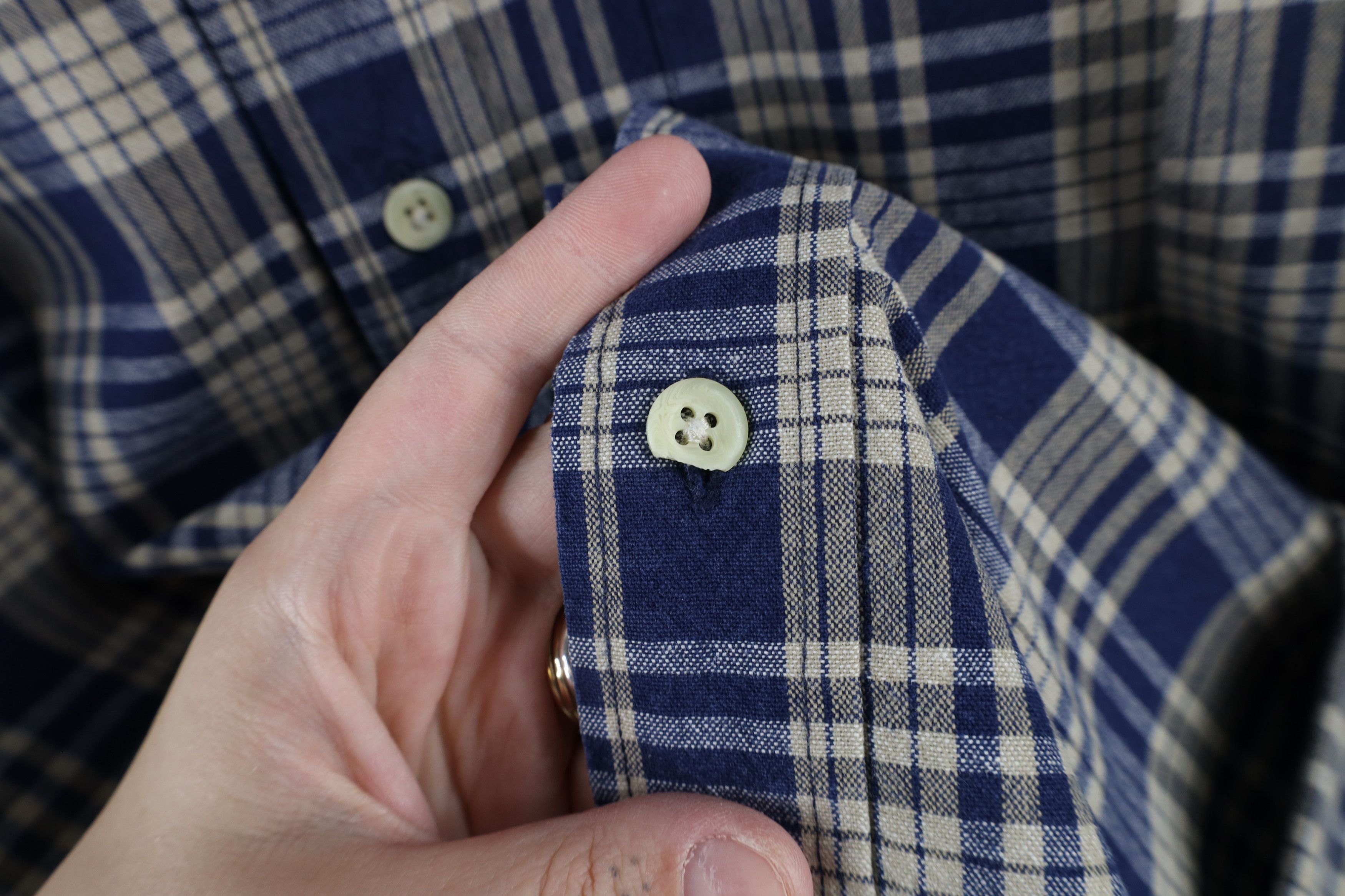 Eddie Bauer × Vintage Vintage 90s Eddie Bauer Heavyweight Button Down Shirt Size US M / EU 48-50 / 2 - 4 Thumbnail