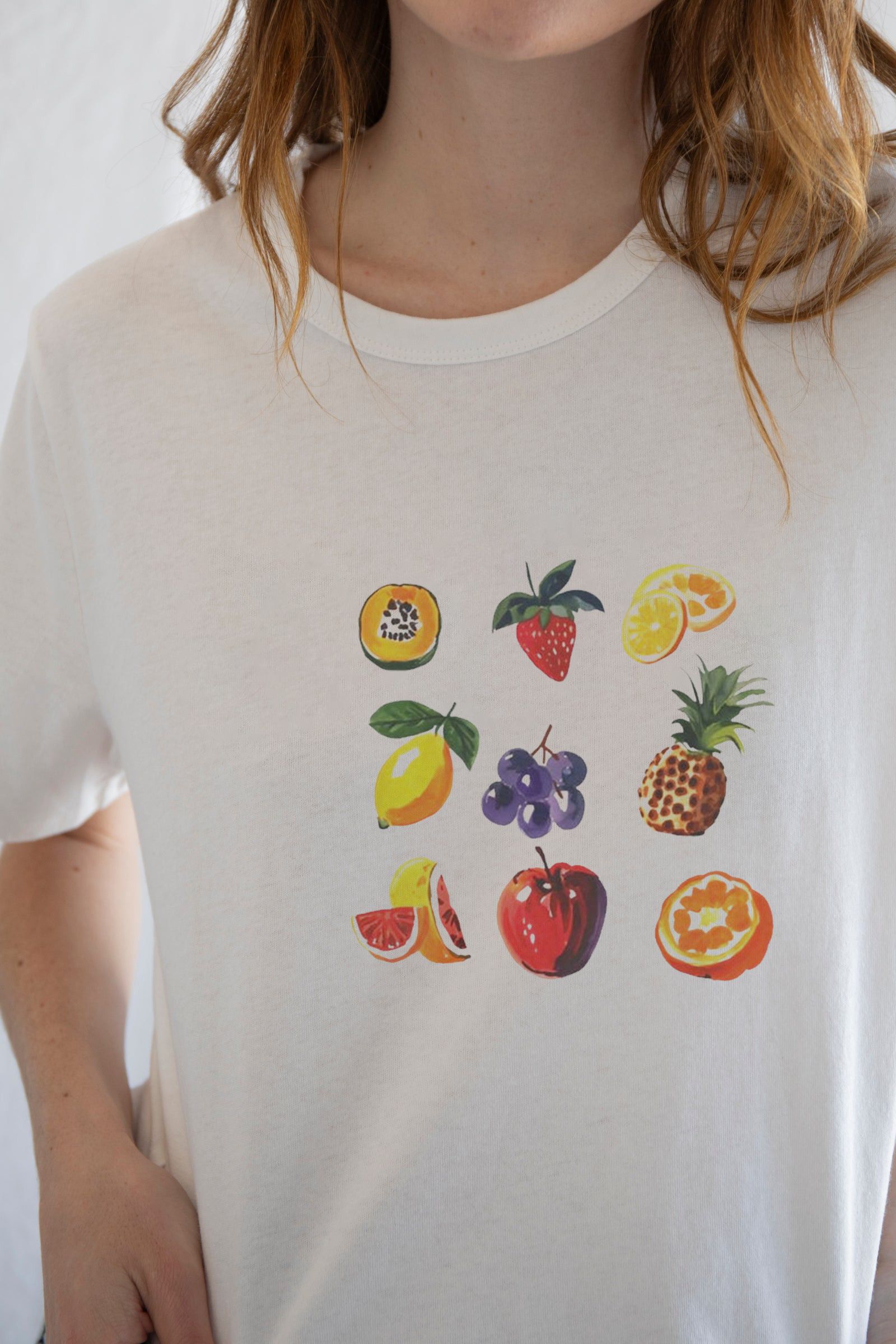 Designer × Vintage Fruit Salad Tee – Playful Summer Fruit Graphic T-Shirt Size S / US 4 / IT 40 - 3 Thumbnail