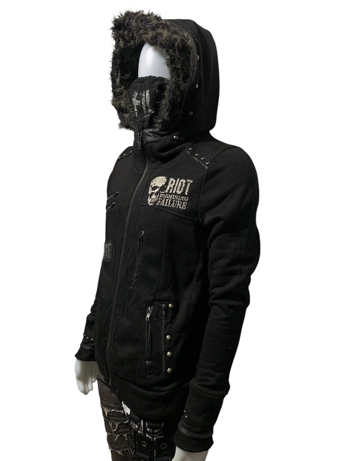 Sex Pot ReVeNGe SEXPOT REVENGE FUCKYOU RIOT BAD FILTH MASK SKULL FUR HOODIE Size US M / EU 48-50 / 2 - 8 Thumbnail