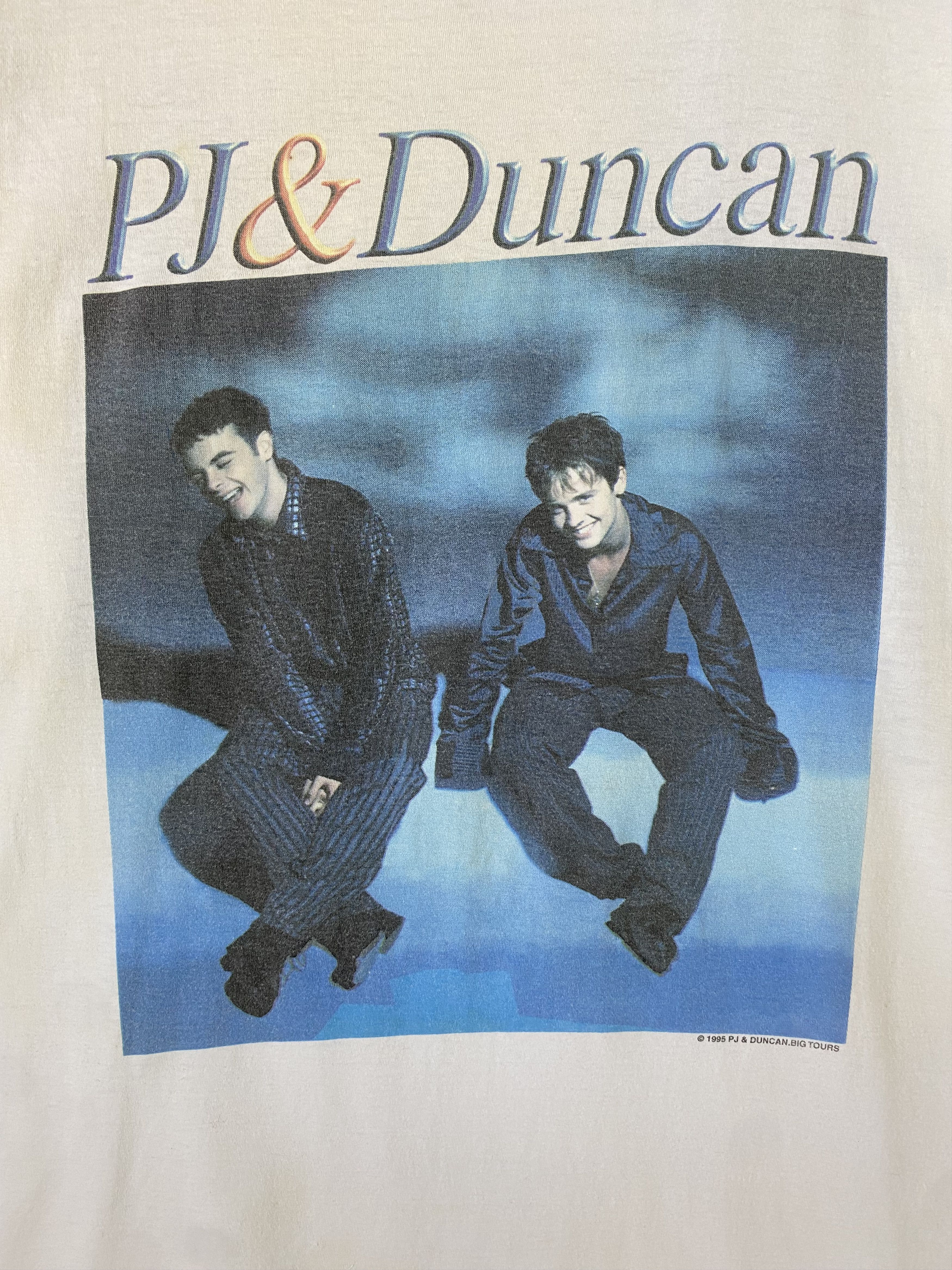 Other Vtg 90s Pj and duncan tour shirt Size US M / EU 48-50 / 2 - 5 Thumbnail