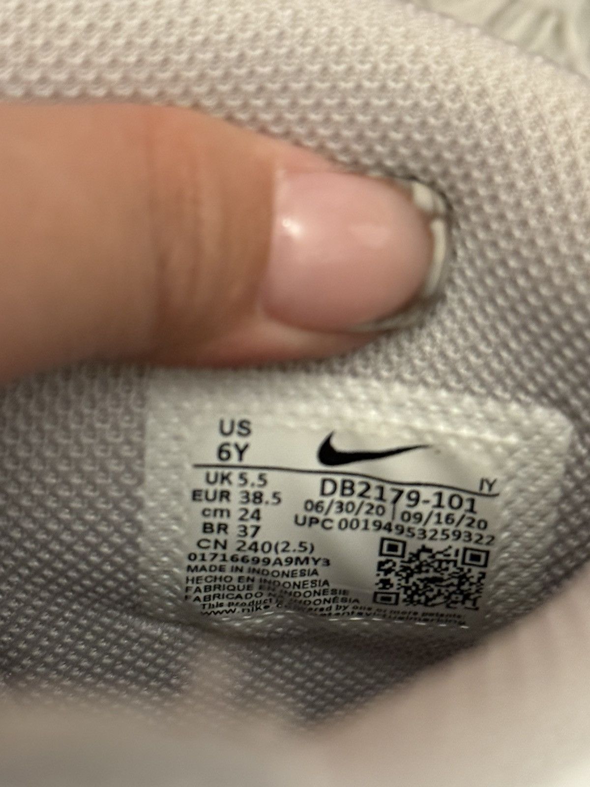 Nike Nike Dunk High GS Size US 6 / EU 39 - 6 Thumbnail