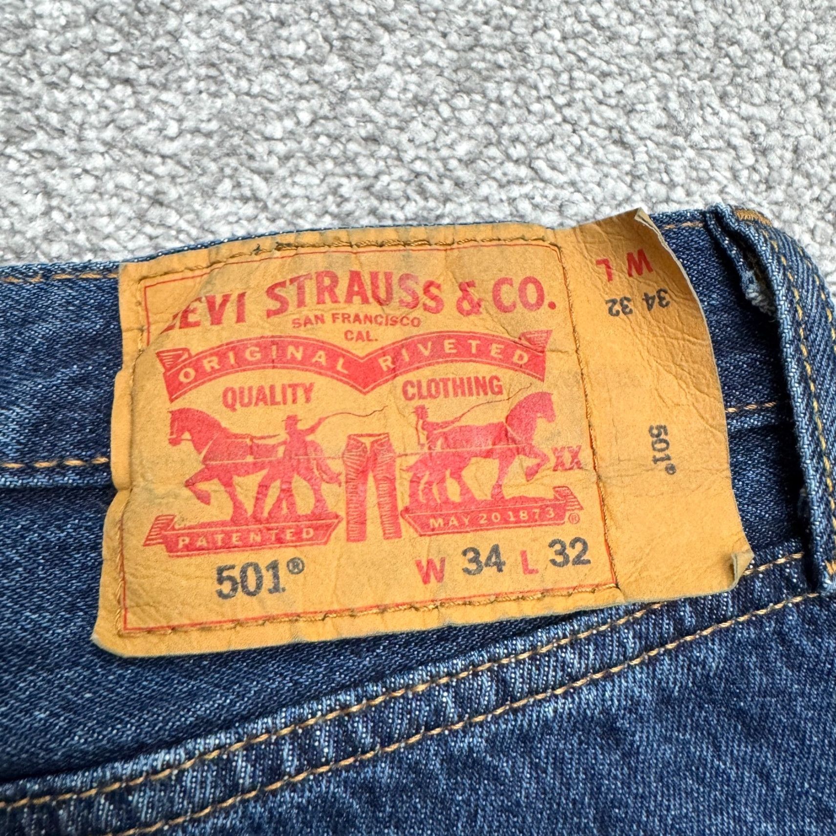Levi's Levi's 501 Original Fit Straight Jeans Dark Wash 34x32 Navy Blue Denim Button Fly Mens Jeans Regular 501 Series Streetwear Vintage No Size US 33 - 7 Thumbnail