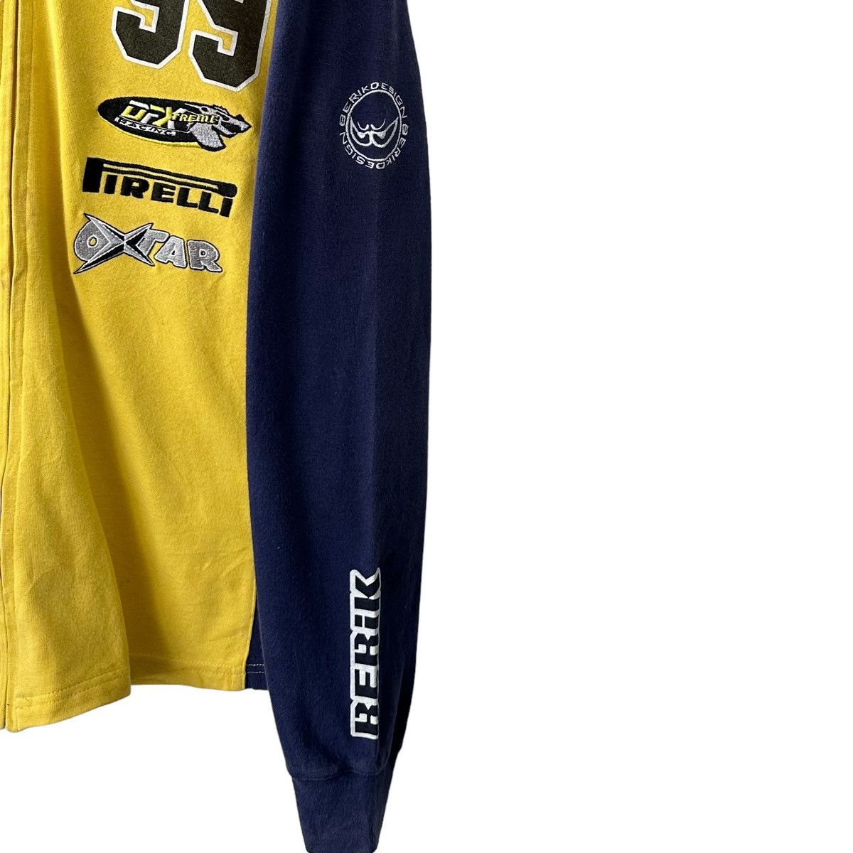 Ducati × Pirelli Racing motorcycles ducatio tee championship Size US M / EU 48-50 / 2 - 3 Thumbnail