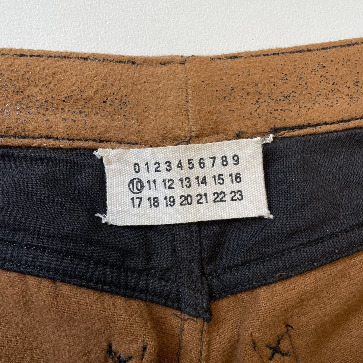 Maison Margiela Early 2000s Cracked Leather Effect Utility Trousers Size US 34 / EU 50 - 7 Thumbnail
